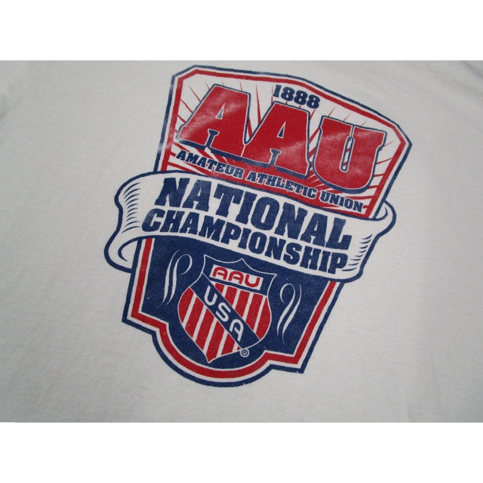 Delta VINTAGE Delta Men's T-Shirt Large White 90s Sports AAU National Championship Retro Crew Neck Size US L / EU 52-54 / 3 - 3 Thumbnail