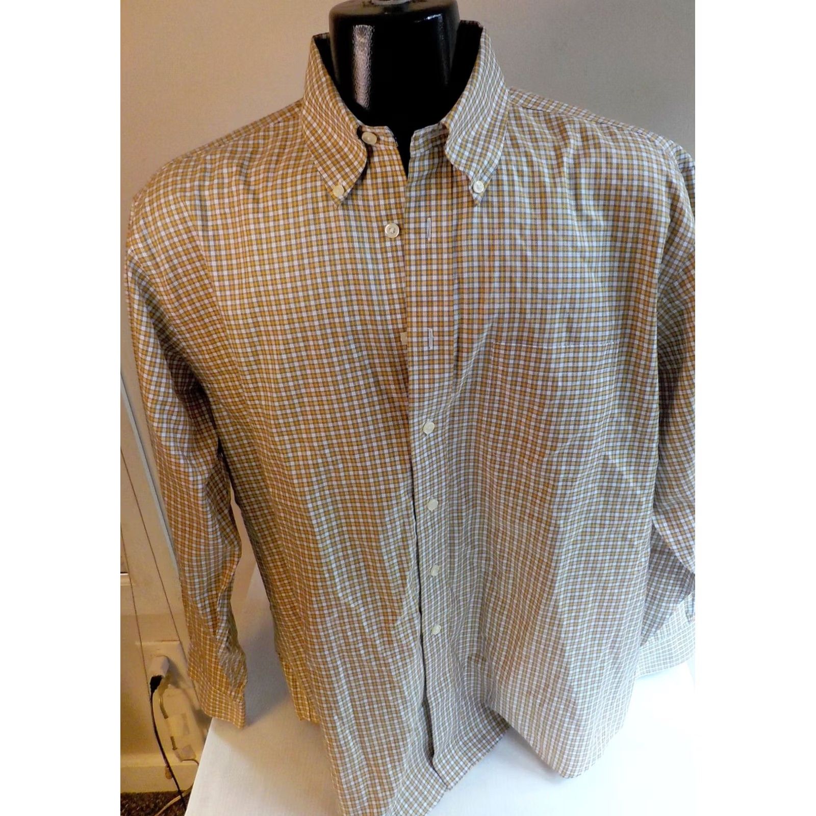 Brooks Brothers Brooks Brothers 1818 100% Supima Cotton Plaid LS Shirt Sailor Navy/Gold/White Size US L / EU 52-54 / 3 - 2 Thumbnail