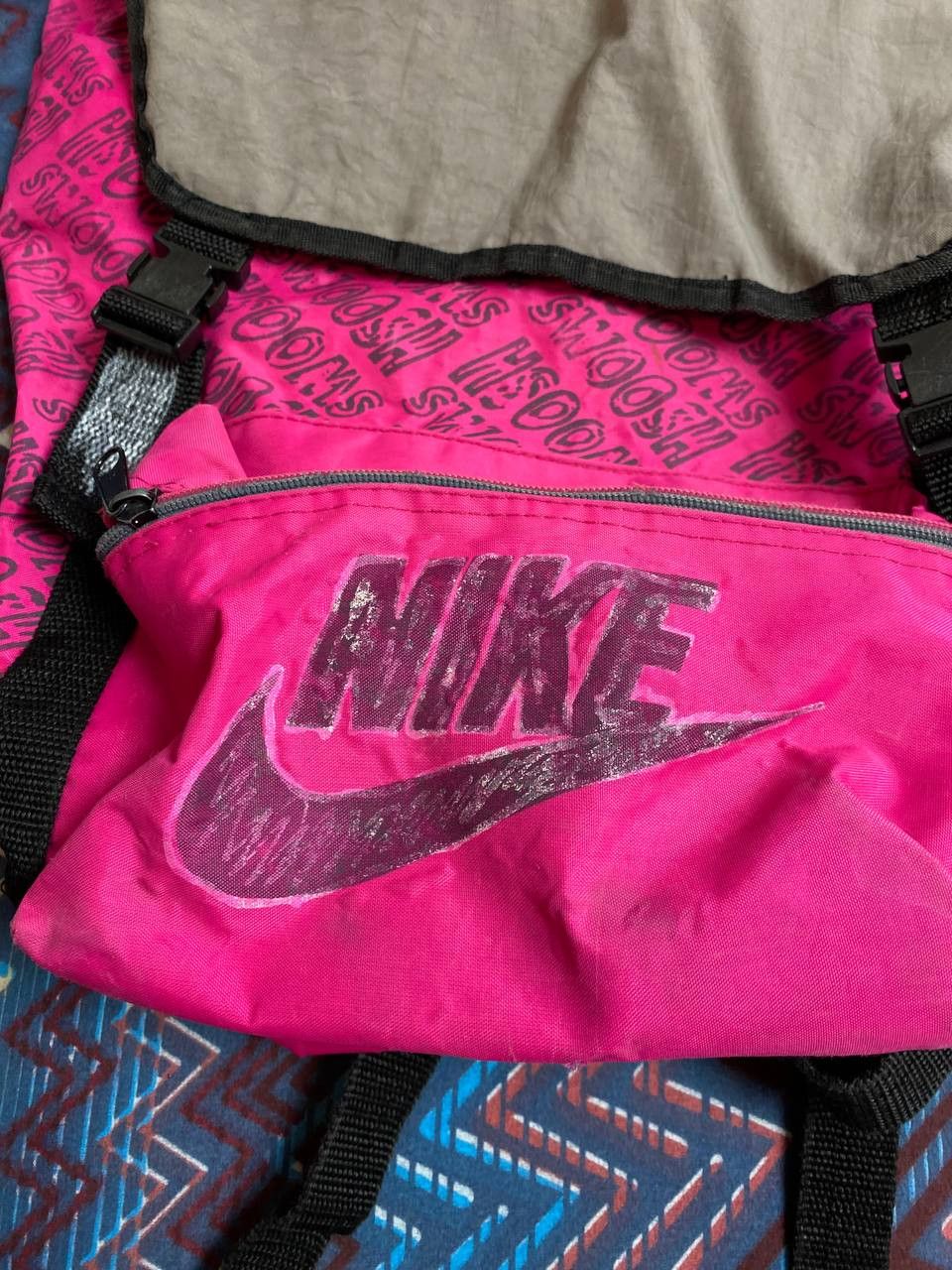 Nike Backpacks Vintage Nike big logo pink streetwear Y2K Size ONE SIZE - 7 Thumbnail