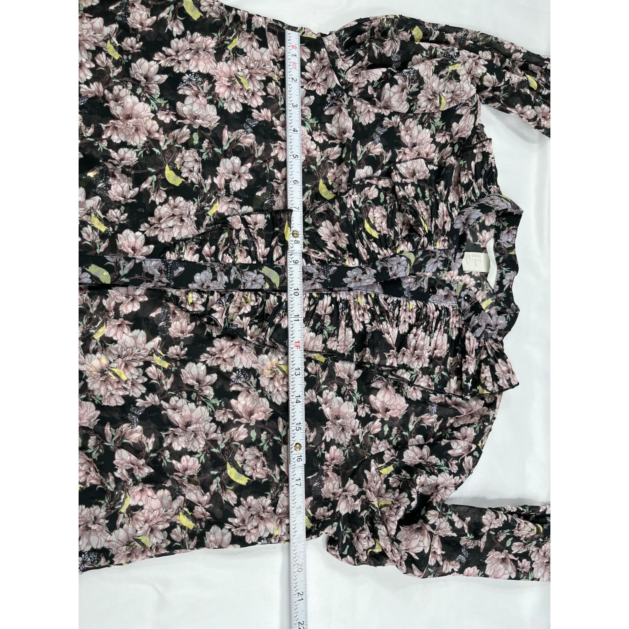 H&M H&M SKU 7685 Womens Long Sleeve Button Up Floral Ruffle Blou Size M / US 6-8 / IT 42-44 - 3 Thumbnail