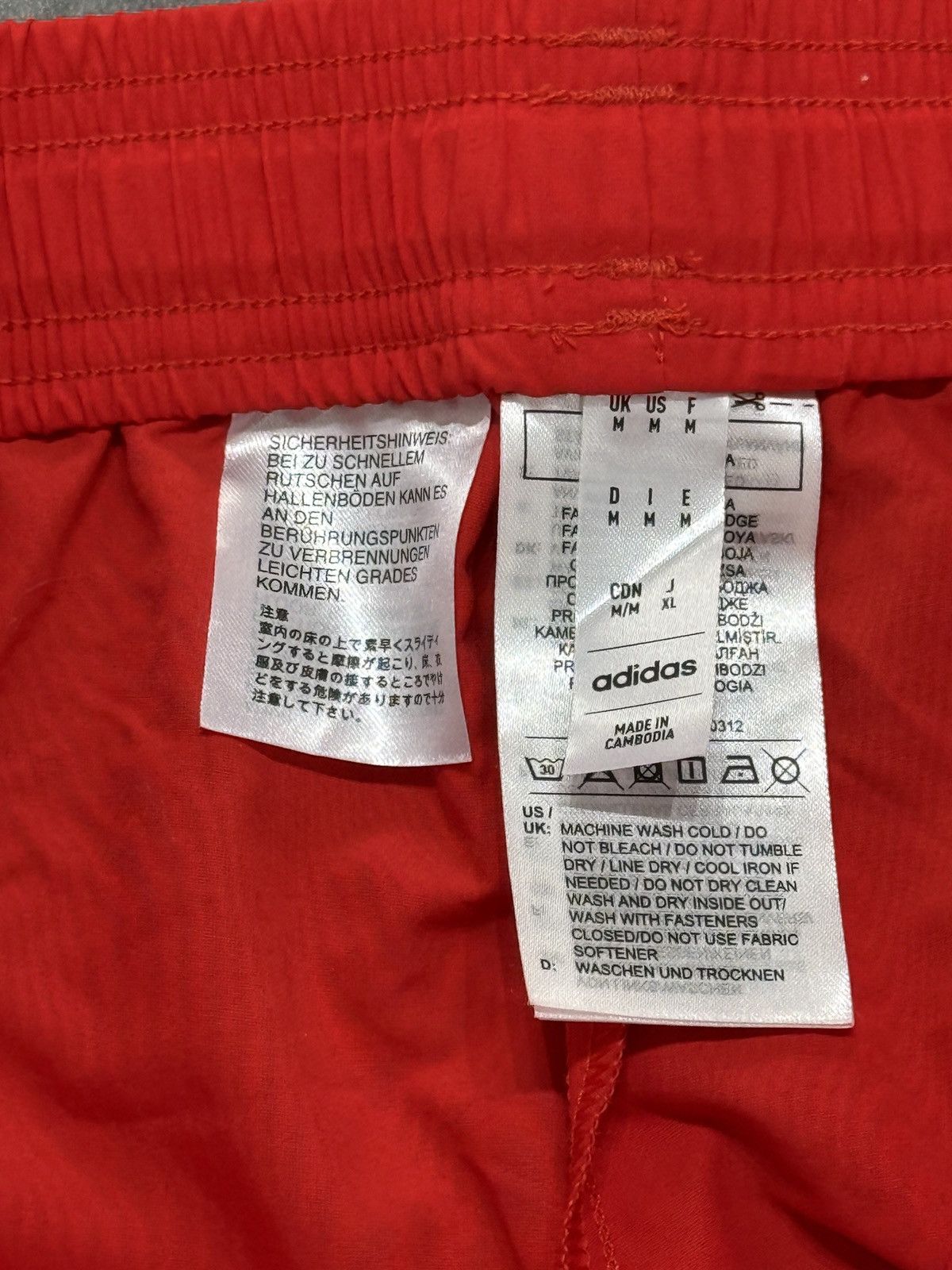 Adidas 2023 collection adidas x bayern munchen training pants Size US 32 / EU 48 - 5 Thumbnail