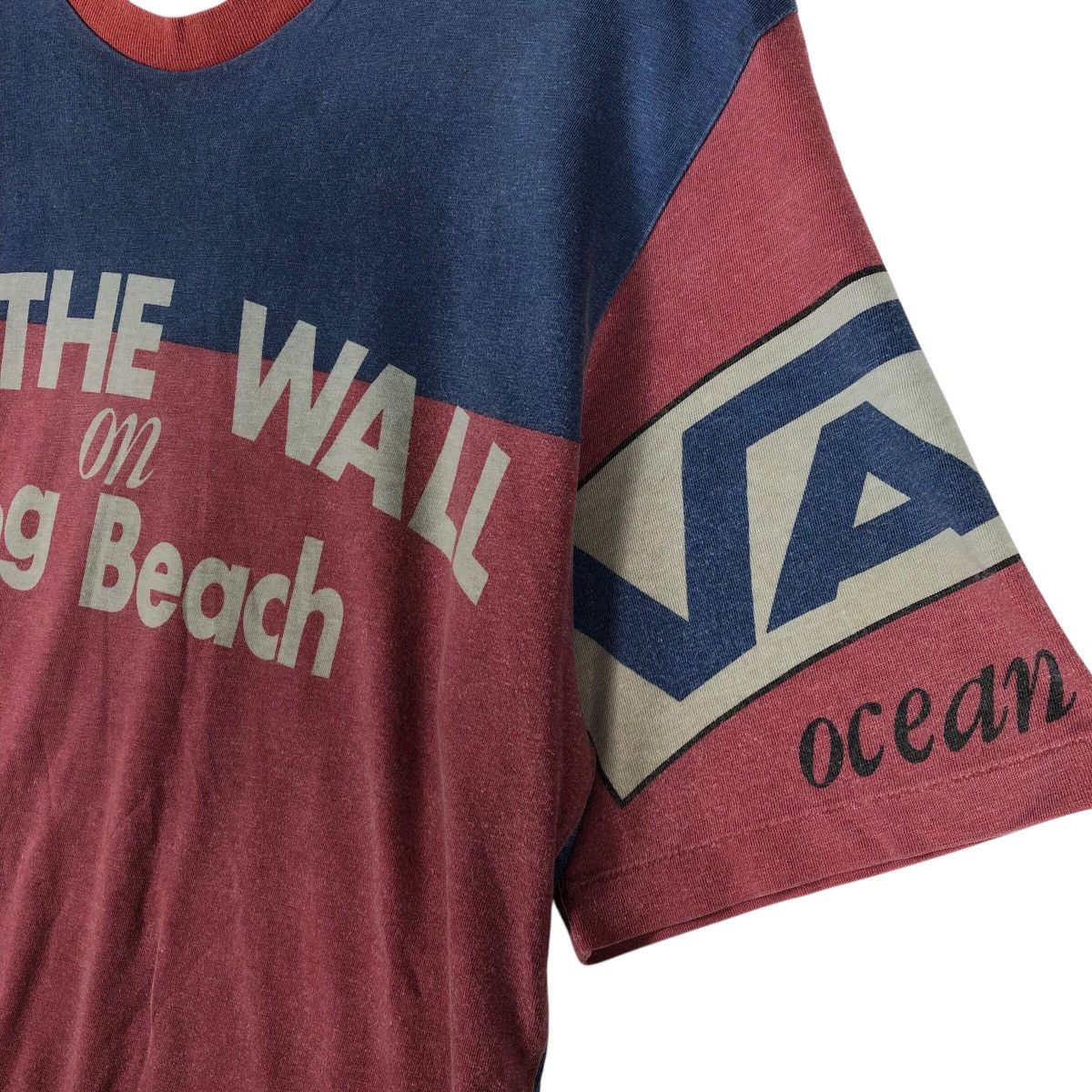 Vans VANS Rare All Over Print Vintage T-Shirt Size US L / EU 52-54 / 3 - 4 Thumbnail