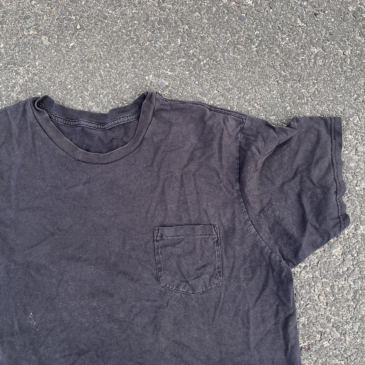Other Vintage Black Sun Fade T-Shirt Bleach Stain Y2K L Size US L / EU 52-54 / 3 - 1 Thumbnail