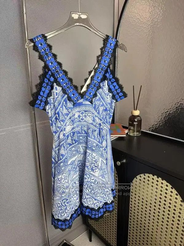 Louis Vuitton Louis Vuitton Blue Silk Dress for Women . Size S / US 4 / IT 40 - 2 Thumbnail