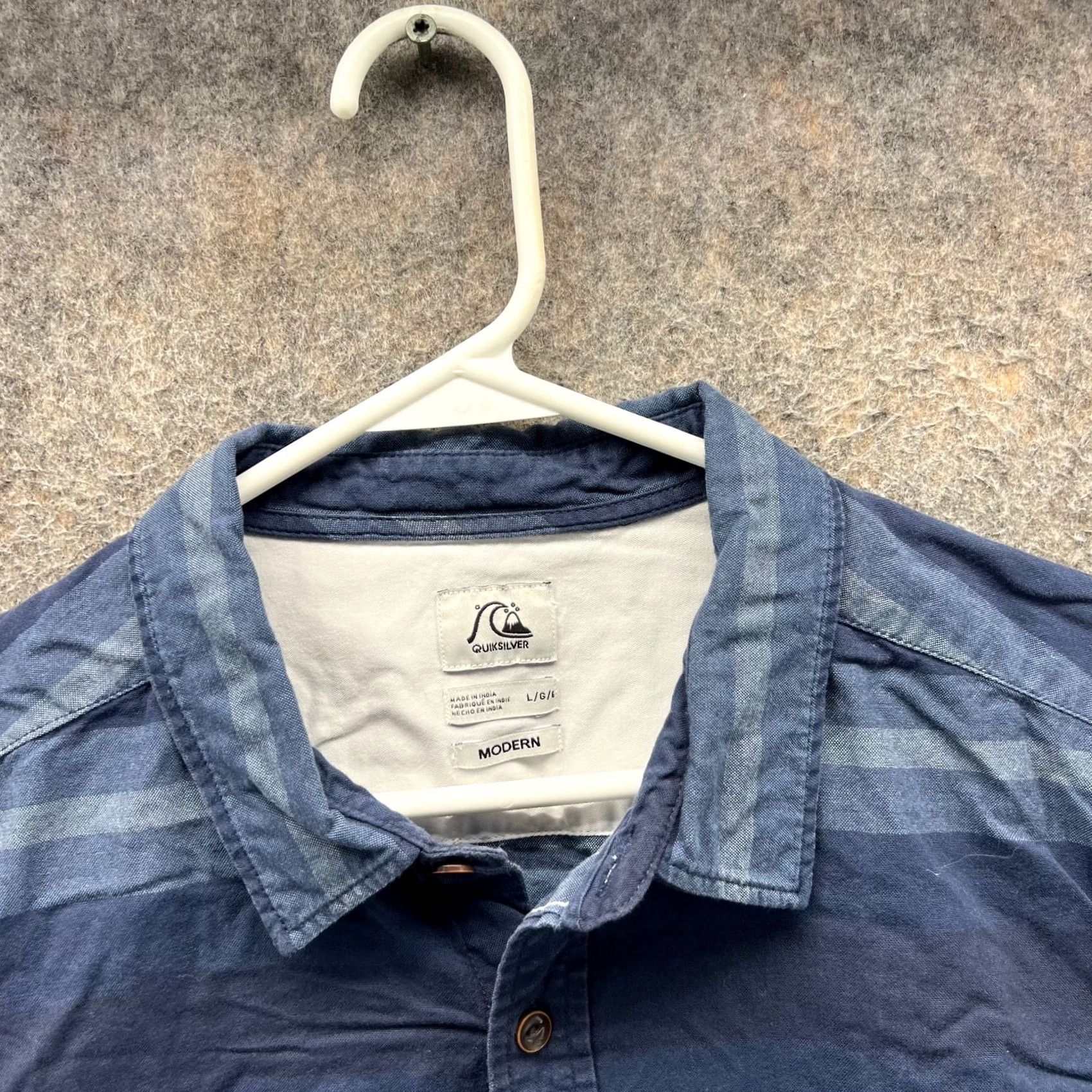 Quiksilver VINTAGE Quiksilver Shirt Mens L Blue Button-Down Striped Short Sleeve Size US L / EU 52-54 / 3 - 6 Thumbnail