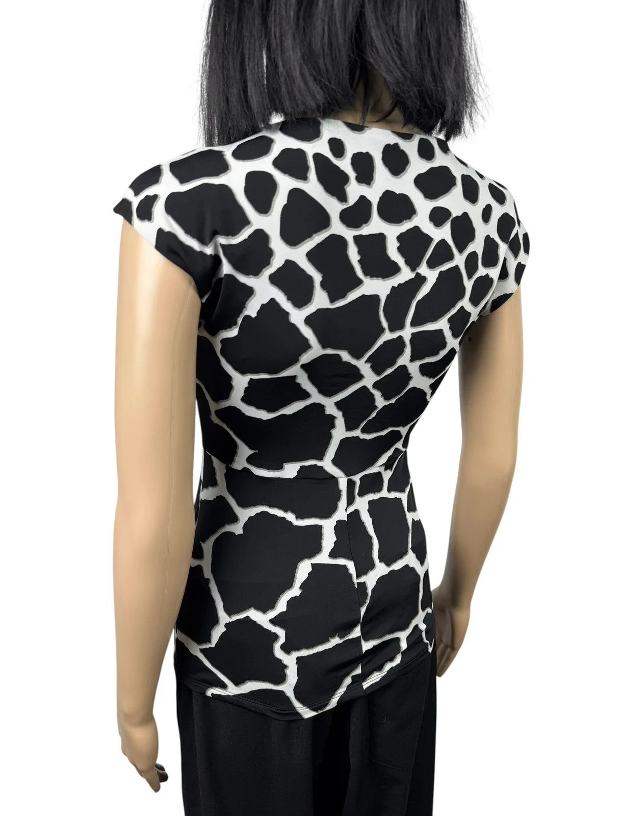 Roberto Cavalli Roberto Cavalli Sleeveless Blouse Printed size 38 Size XS / US 0-2 / IT 36-38 - 6 Thumbnail