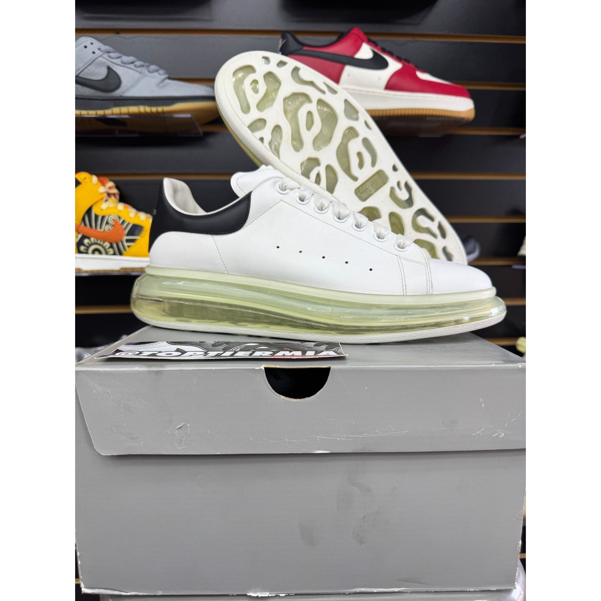Alexander McQueen ALEXANDER MCQUEEN CLEAR SOLE SZ 44 Size US 11 / EU 44 - 1 Thumbnail