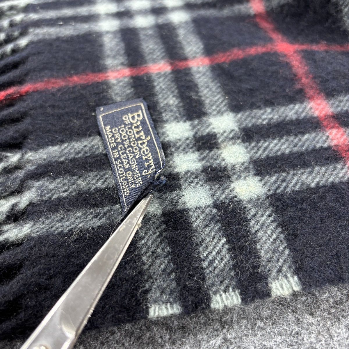 Burberry Scarf # D735 # Muffler # Neckwear # Nova Check