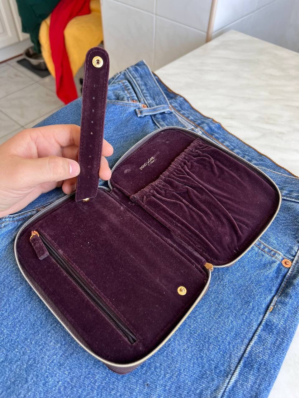 Dolce & Gabbana D&G Intense cosmetic velour inch pouch bag vintage violet Size ONE SIZE - 8 Thumbnail