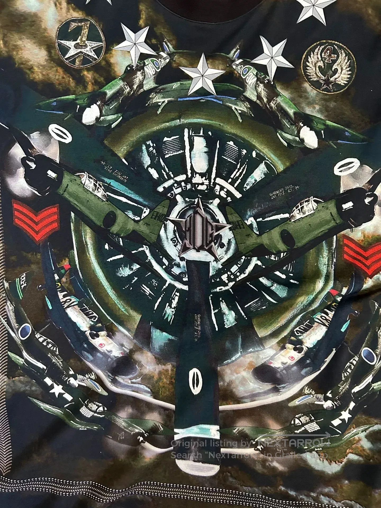 Givenchy Givenchy Green Airplane Short Sleeve T-shirt. Size US S / EU 44-46 / 1 - 3 Thumbnail