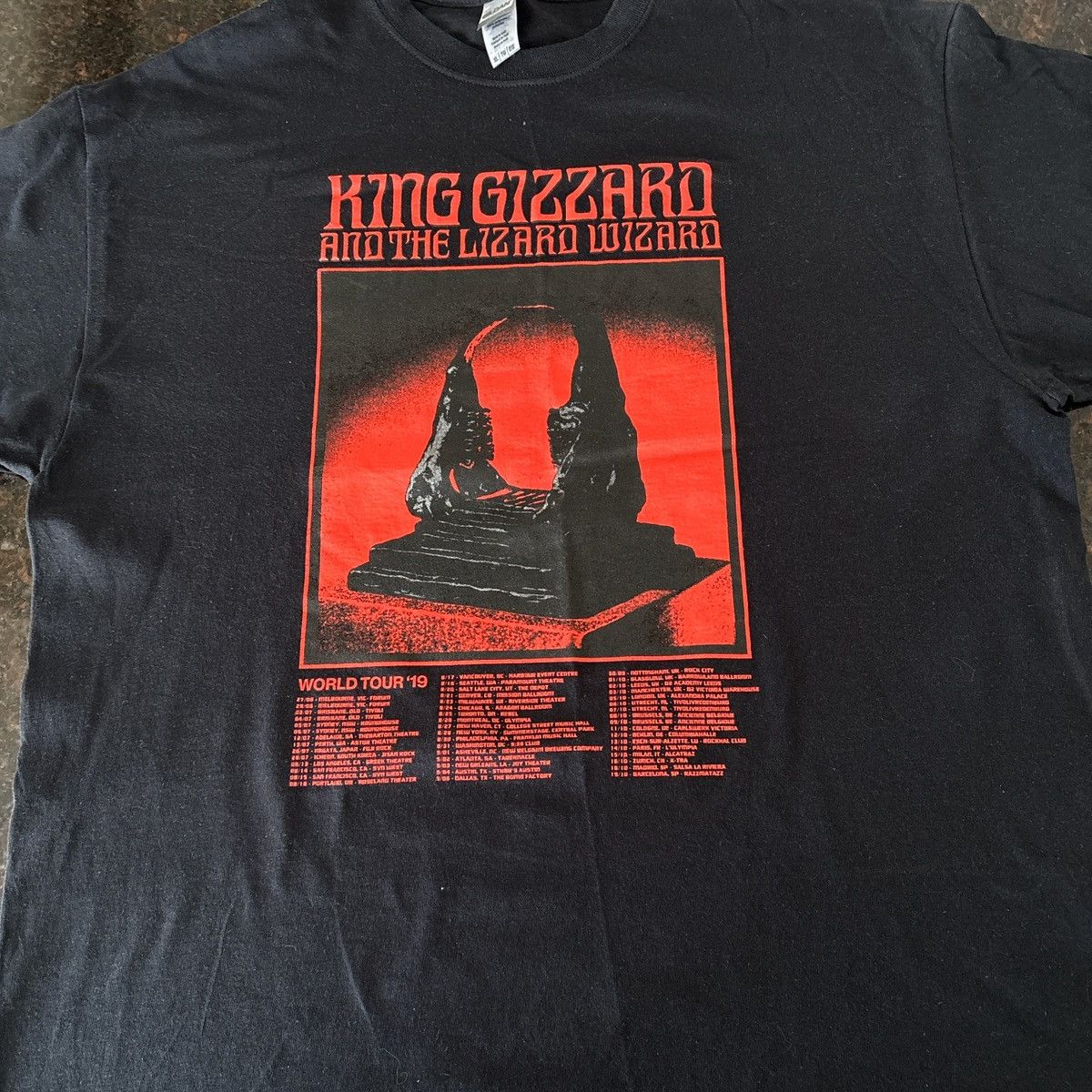 Gildan King Gizzard and the Lizard Wizard Tour T-Shirt Size US XL / EU 56 / 4 - 1 Thumbnail