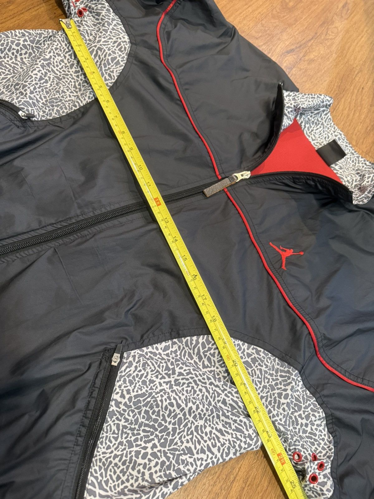 Nike Vintage Nike Jordan AJ3 Cement Jacket Black 100% Authentic L Size US L / EU 52-54 / 3 - 8 Thumbnail