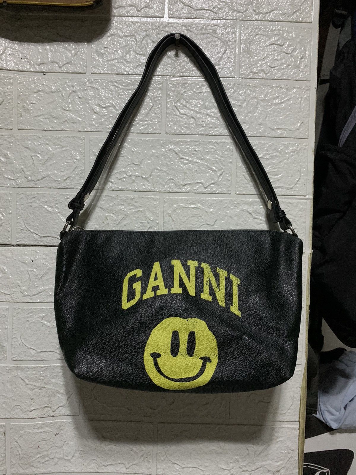 image of Ganni Smiley Shoulder Bag in Black, Women's