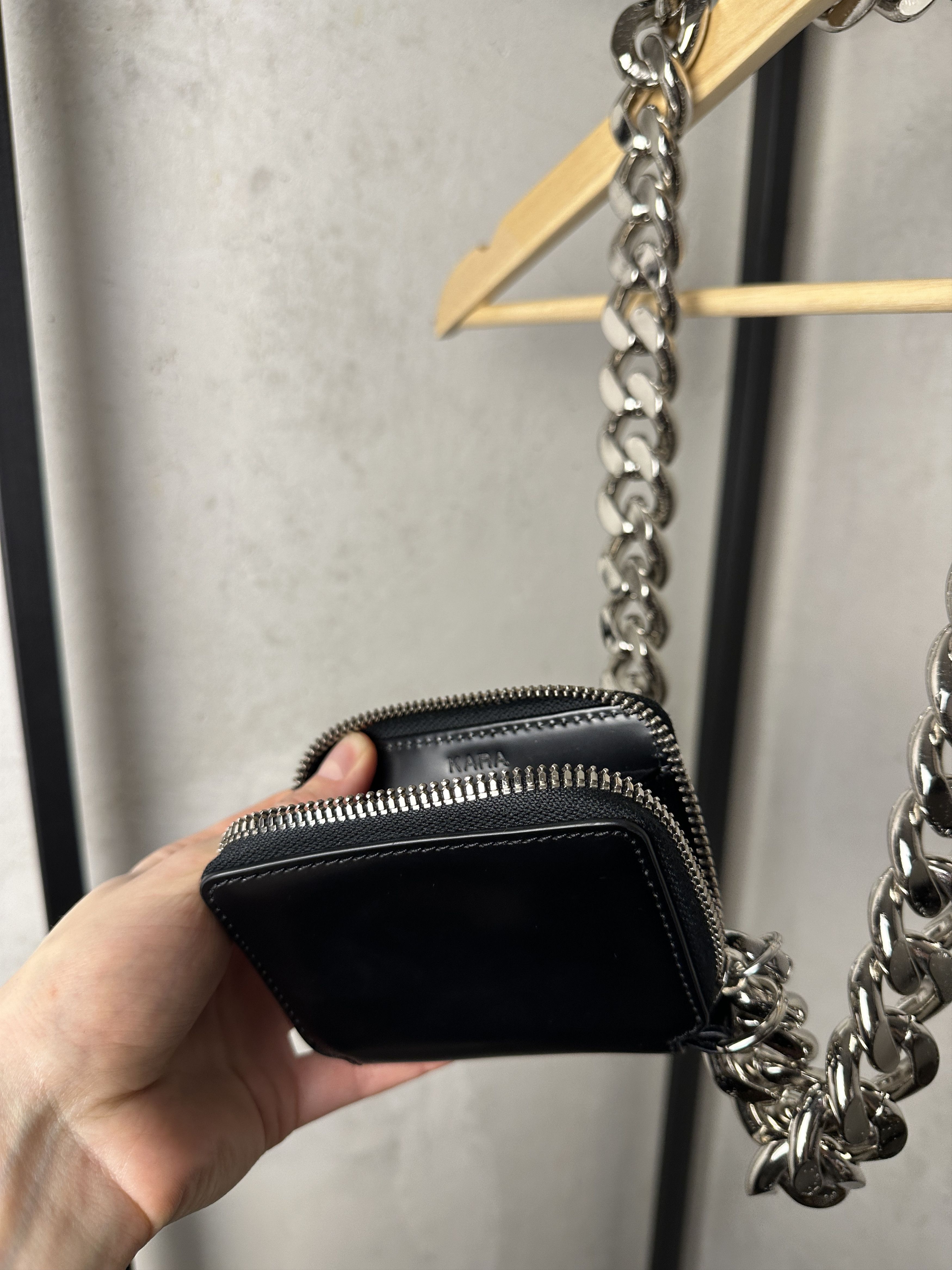 KARA KARA Chain-Linked Leather Mini-Bag Size ONE SIZE - 4 Thumbnail
