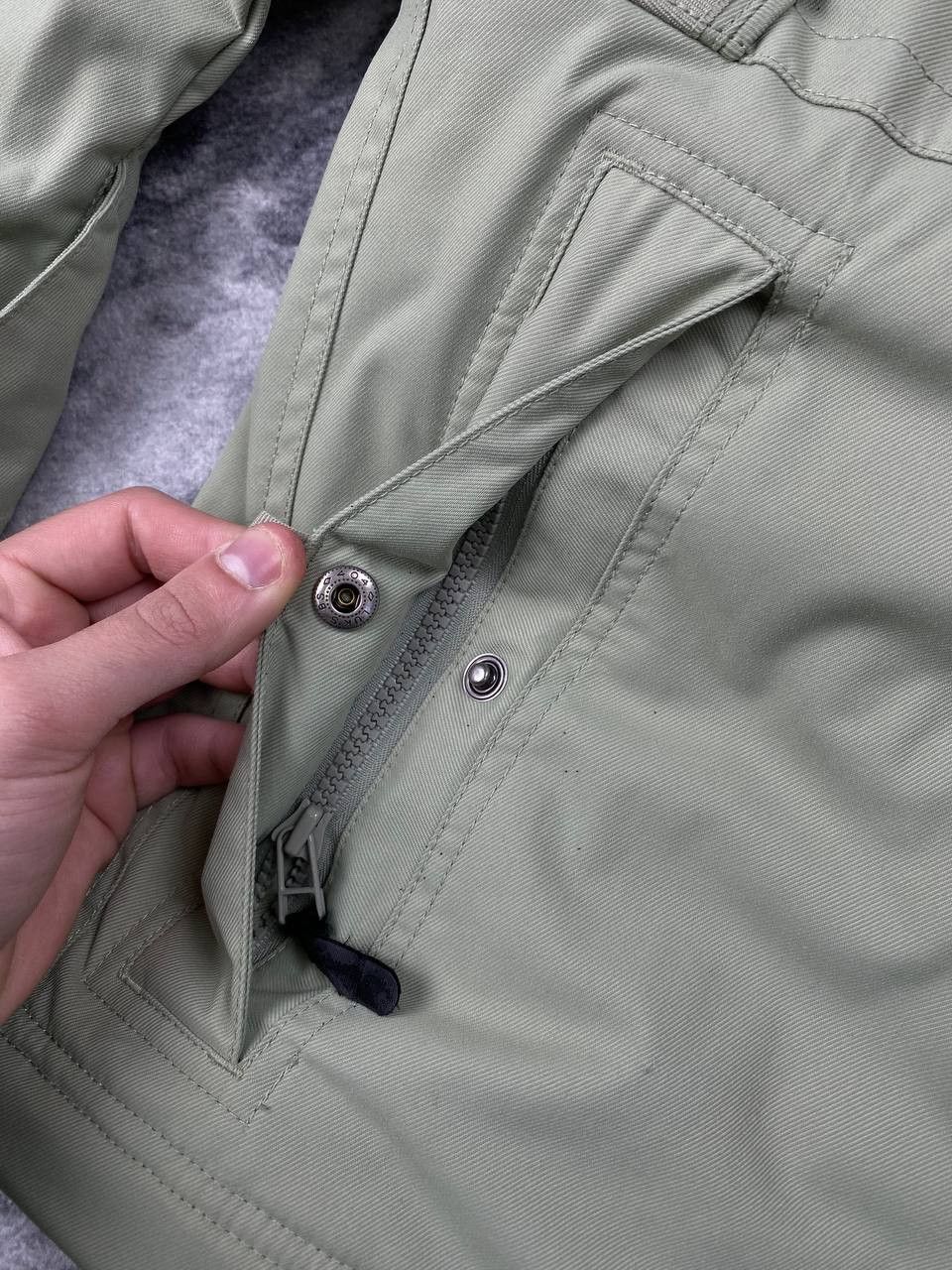 Oakley Vintage Oakley Software Ski Snowboarding Jacket Men Size XL Size US XL / EU 56 / 4 - 4 Thumbnail