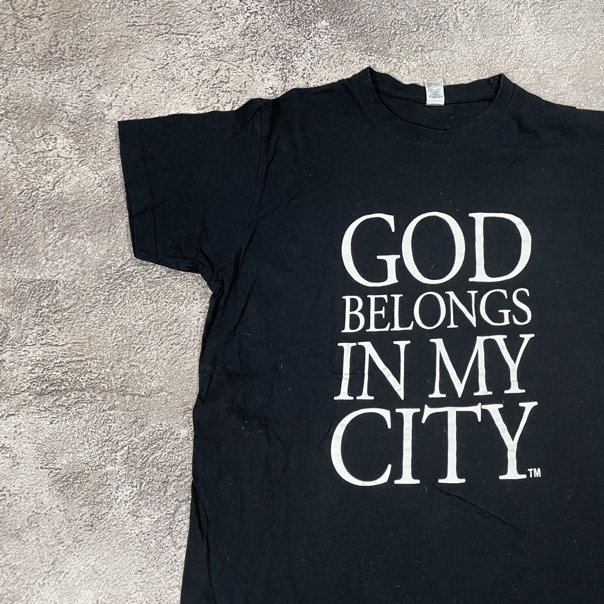 Vintage Vintage Y2K Graphic Tee God Belongs in My City Slogan Skate Size US S / EU 44-46 / 1 - 3 Thumbnail