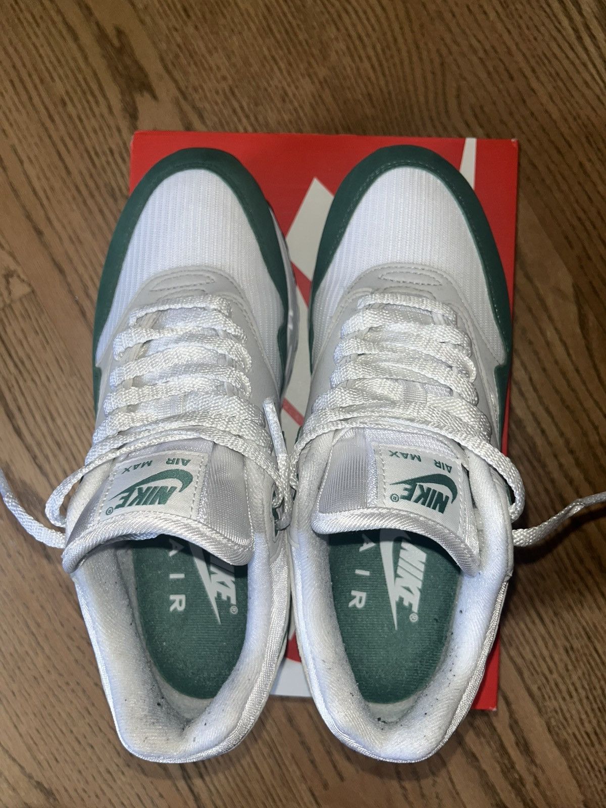 Nike Nike Air Max 1 White/Evergreen Size US 6.5 / EU 39-40 - 7 Thumbnail