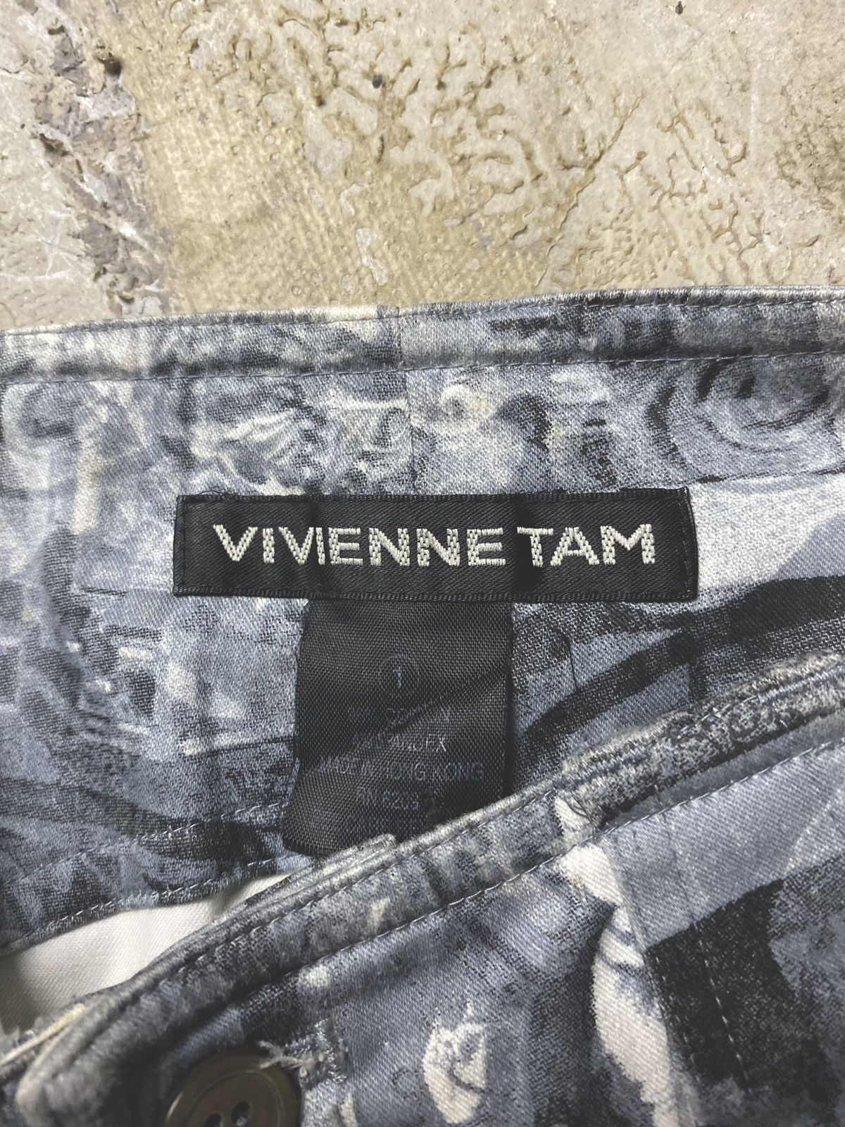 Vivienne Tam Vivienne Tam - 1990s Buddha Skirt Size 30" / US 8 / IT 44 - 11 Thumbnail