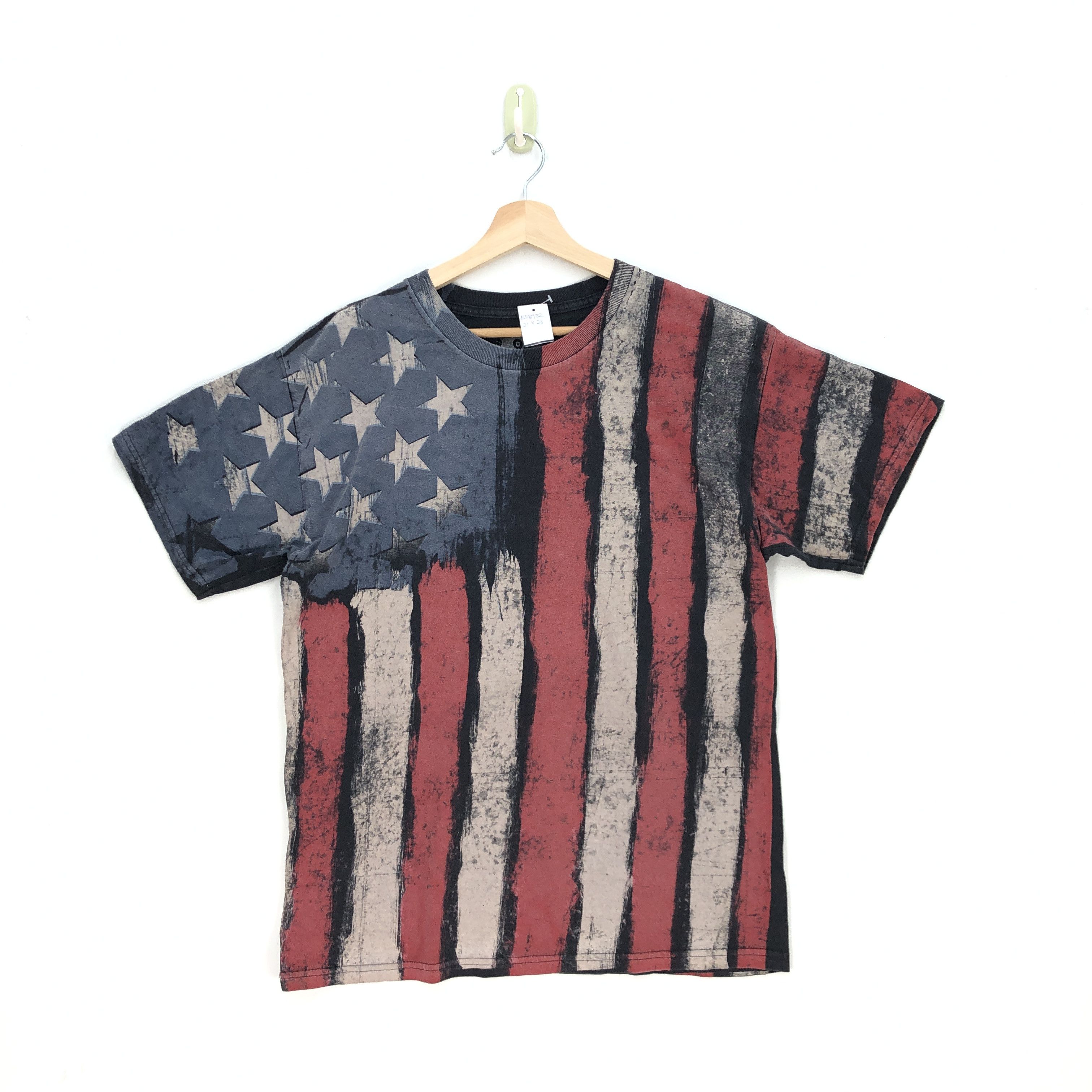 Vintage Vintage Y2K American Flag T Shirt DOM Overprint Crewneck Tee Size US L / EU 52-54 / 3 - 1 Thumbnail