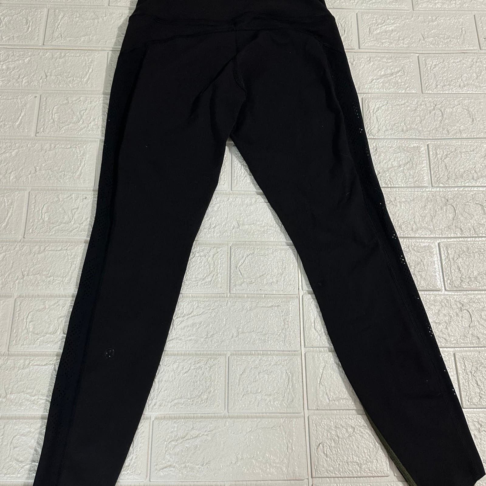 Lululemon Lululemon Leggings size 4 Size 27" / US 4 / IT 40 - 9 Thumbnail
