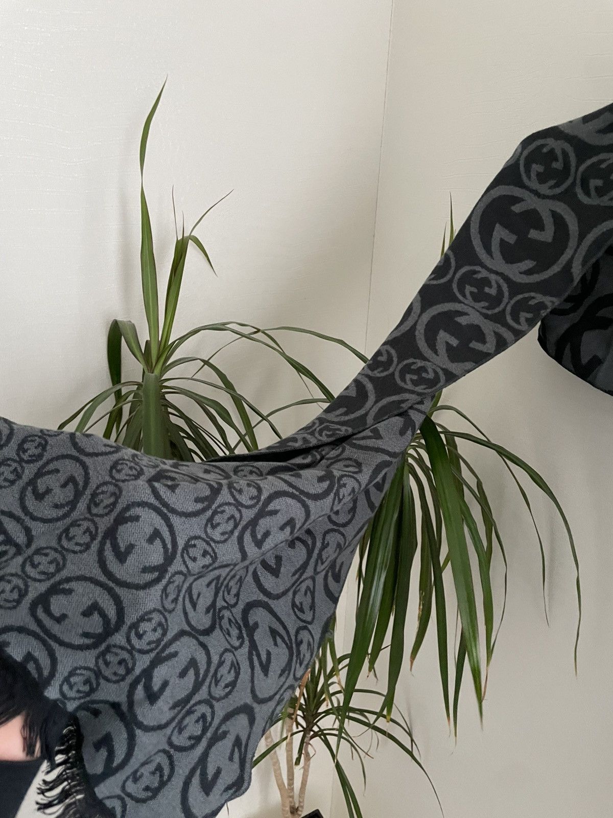Gucci Gucci Scarf Monogram Wool Black Grey Logo Print Pattern Size ONE SIZE - 6 Thumbnail
