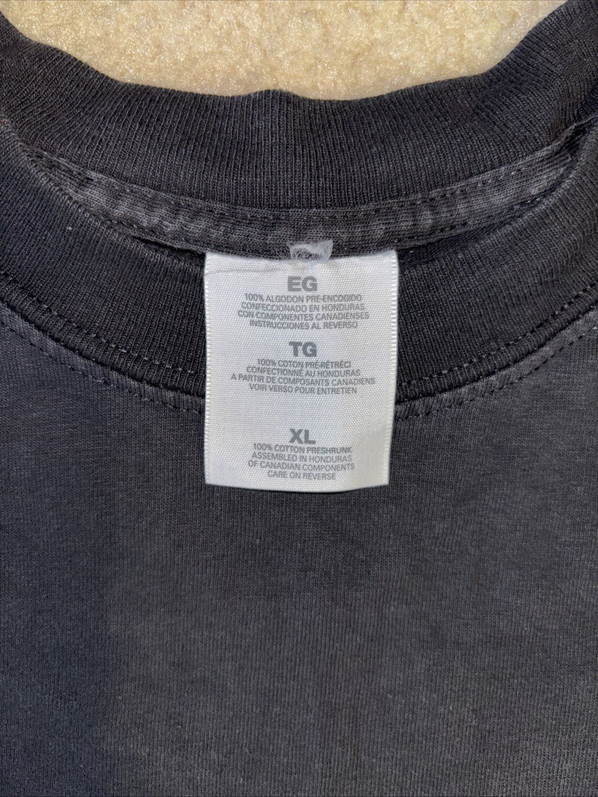 Tultex Vintage Orlando Florida Mens Size XL Black T-Shirt Size US XL / EU 56 / 4 - 5 Thumbnail