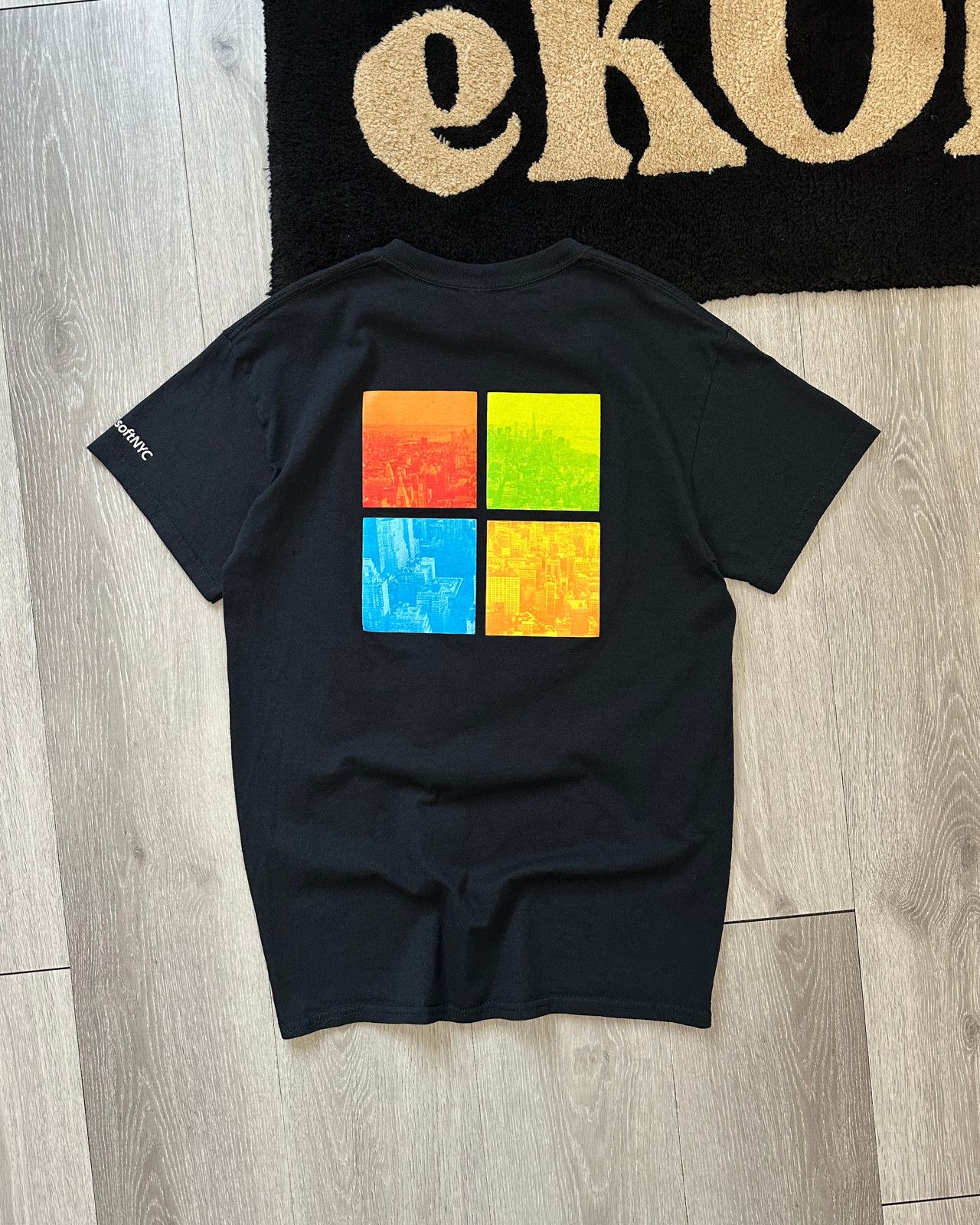 Microsoft Microsoft NYC New York City #microsoftnyc T-Shirt - Medium Size US M / EU 48-50 / 2 - 1 Thumbnail