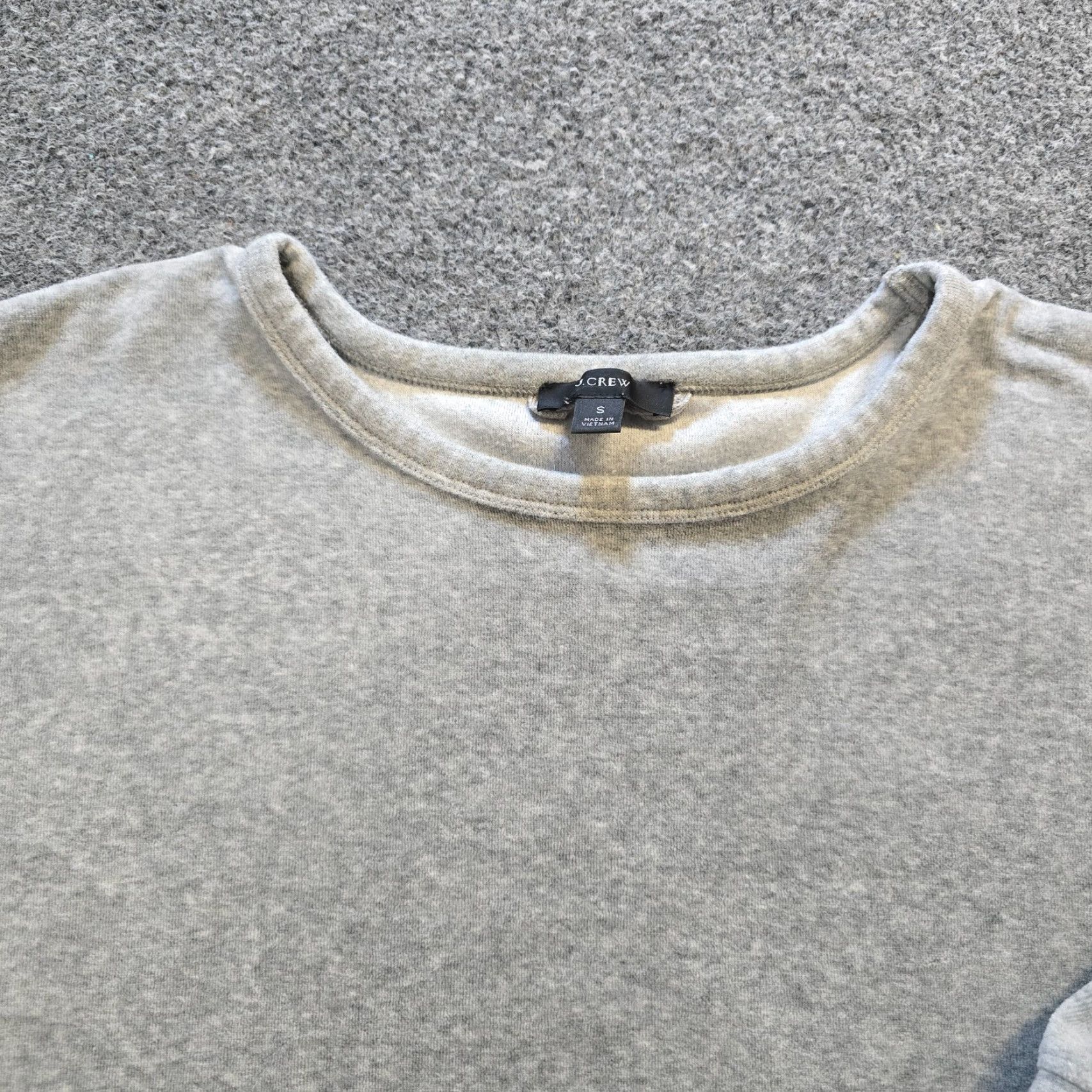 J.Crew J.CREW Top Womens Size S Gray Velour Crew Neck Long Sleeve Pullover Casual Blouse Shirt Lightweight Stretch Regular Men/Women: Womens Size S / US 4 / IT 40 - 2 Thumbnail