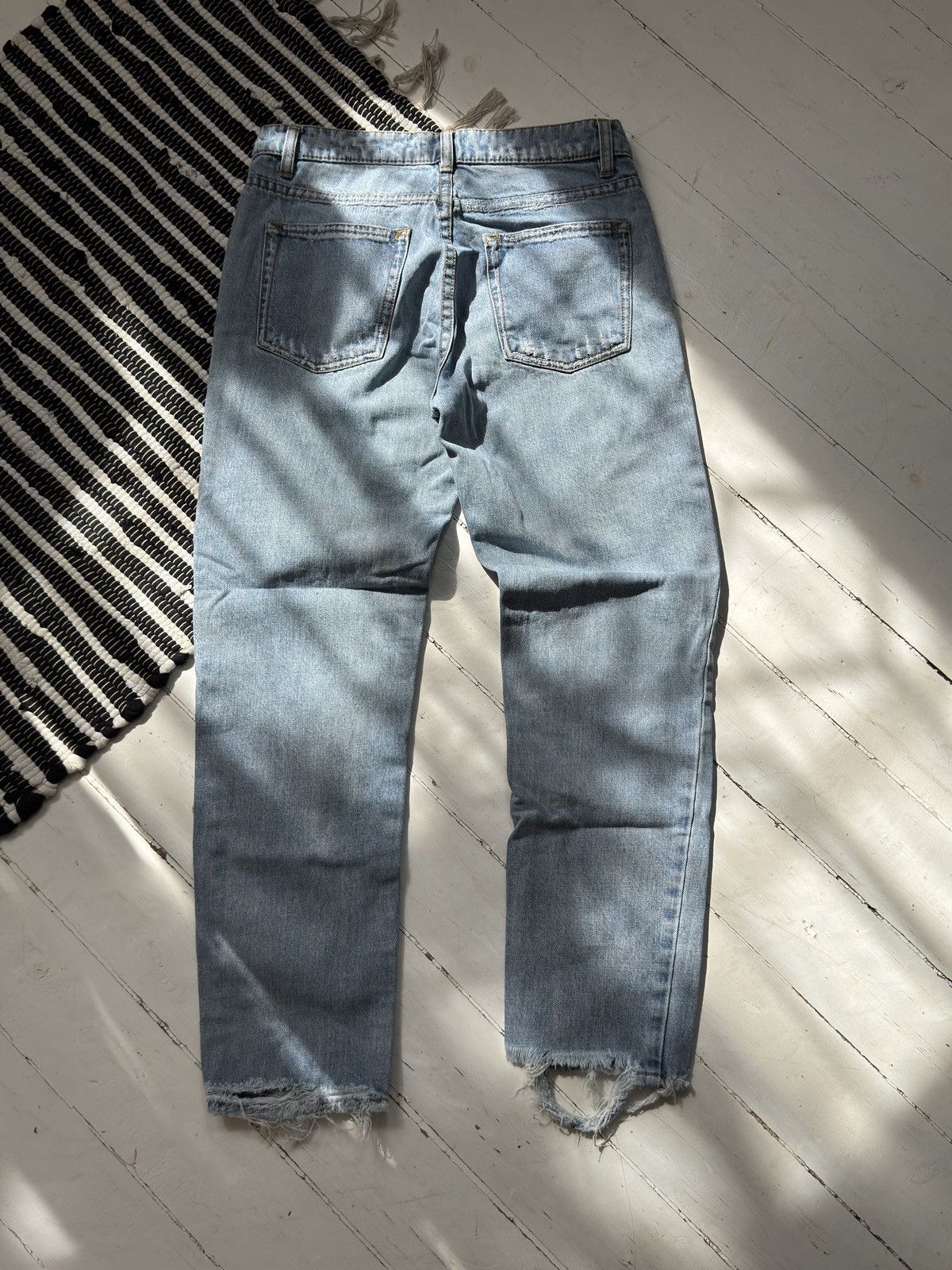 Acne Studios VINTAGE ACNE STUDIOS DISTRESSED STYLE DENIM PANTS Size 26" / US 2 / IT 38 - 10 Thumbnail
