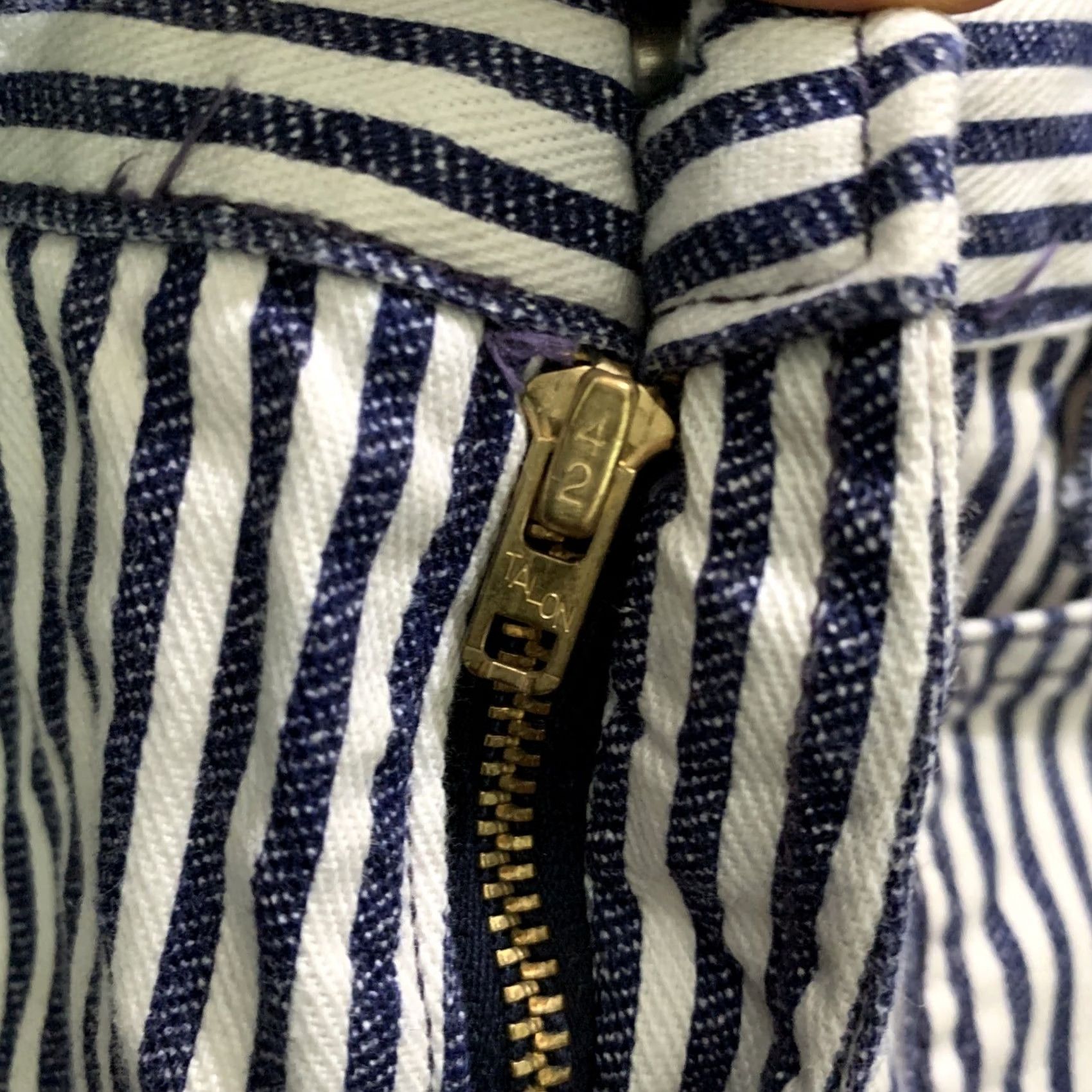 Lee VINTAGE Lee Jeans Womens Size 28x29 Pinstripe Denim Tiger Graphic USA Made Straight N/A Size 28" / US 6 / IT 42 - 4 Thumbnail