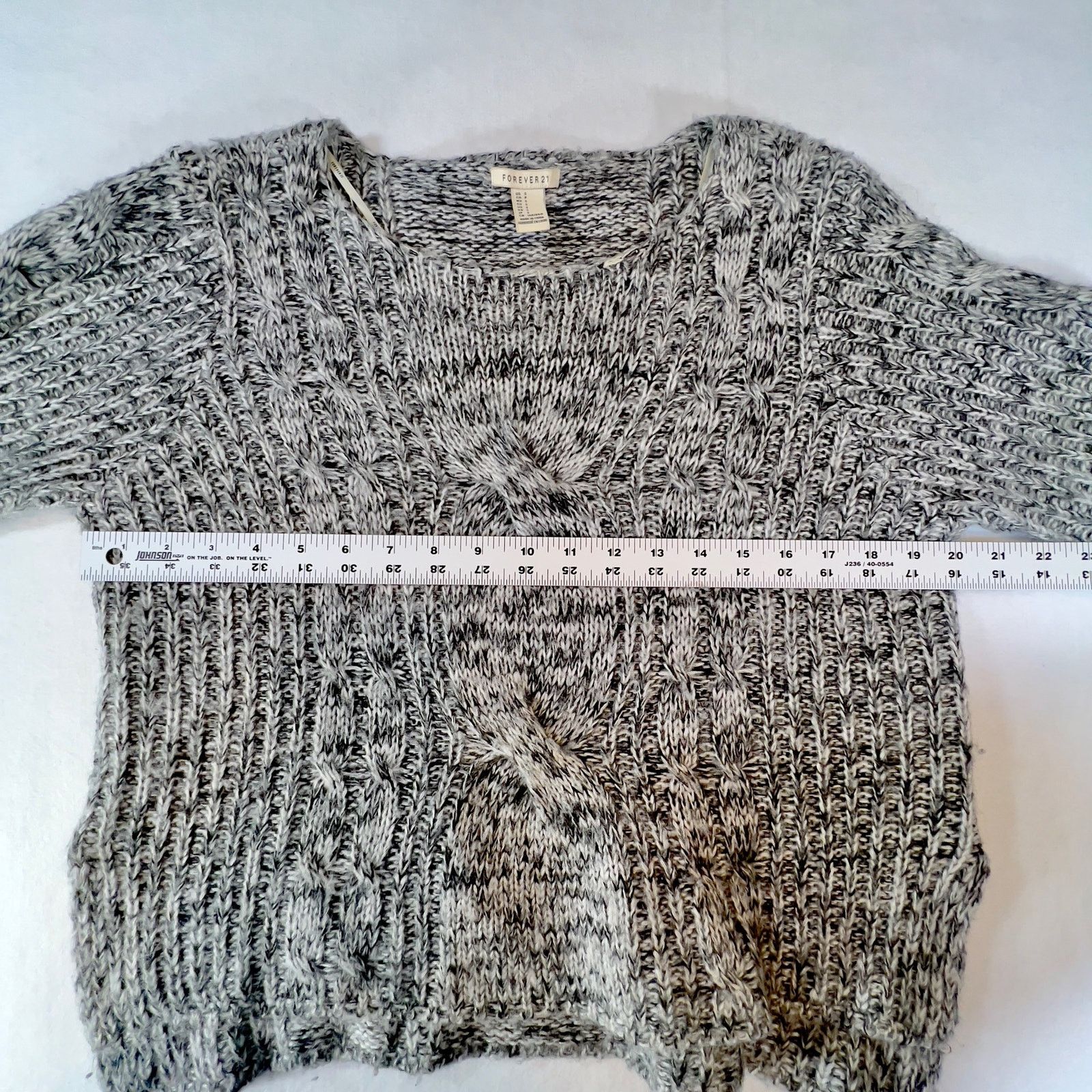 Forever 21 Forever 21 Cable Knit Sweater Woman's S 100% Acrylic Size S / US 4 / IT 40 - 9 Thumbnail