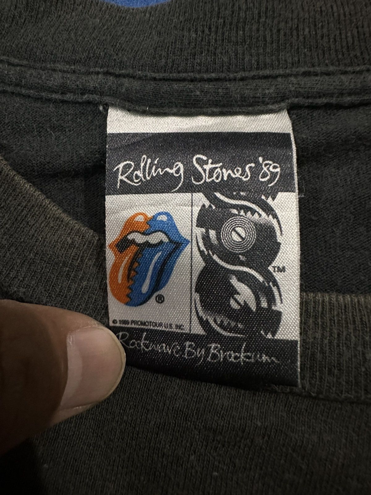 The Rolling Stones Vintage 1990’s Rolling Stones Tokyo 1990 TShirt Size US L / EU 52-54 / 3 - 8 Thumbnail