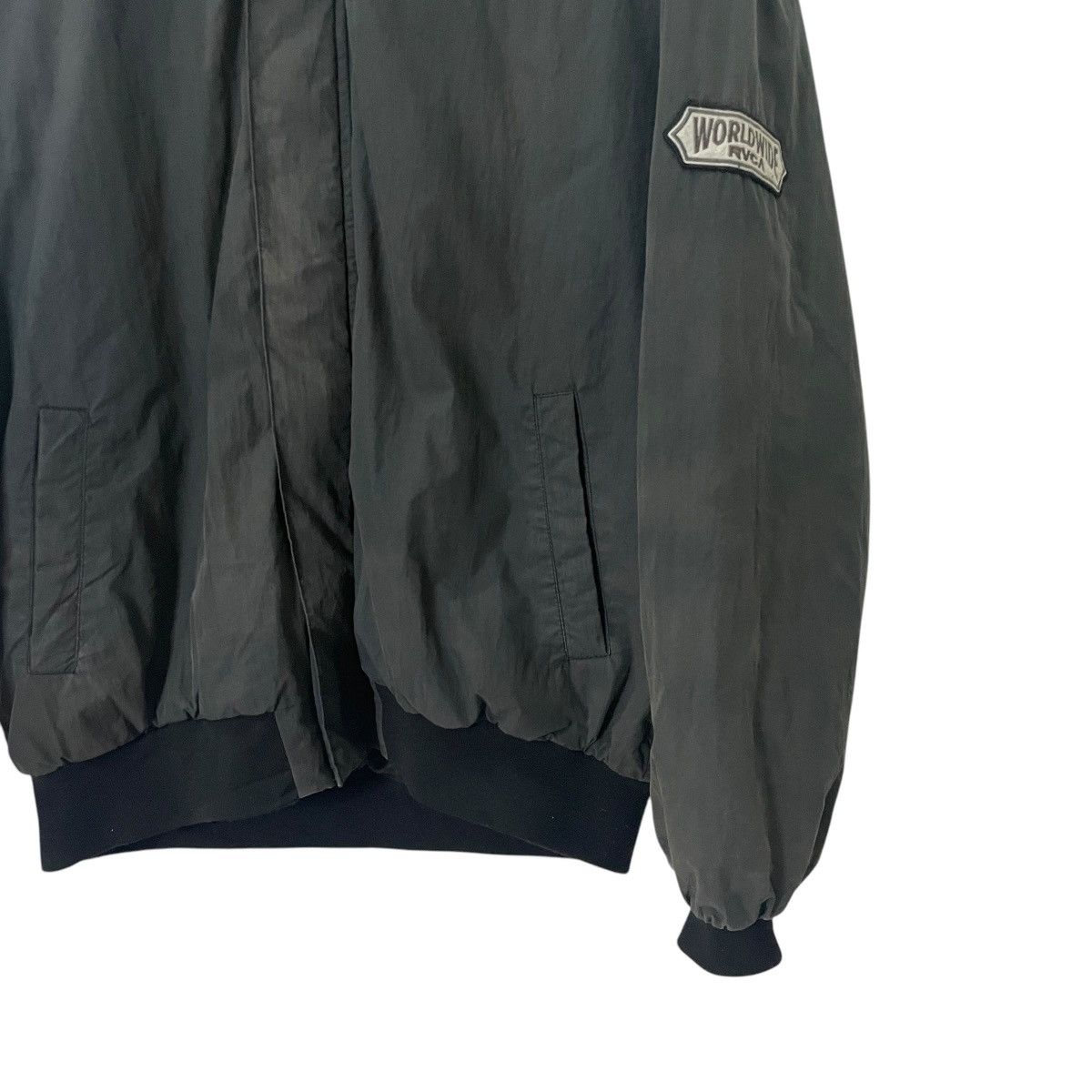 RVCA Vintage Rvca Embroidery Big Logo Jacket Size US XL / EU 56 / 4 - 8 Thumbnail