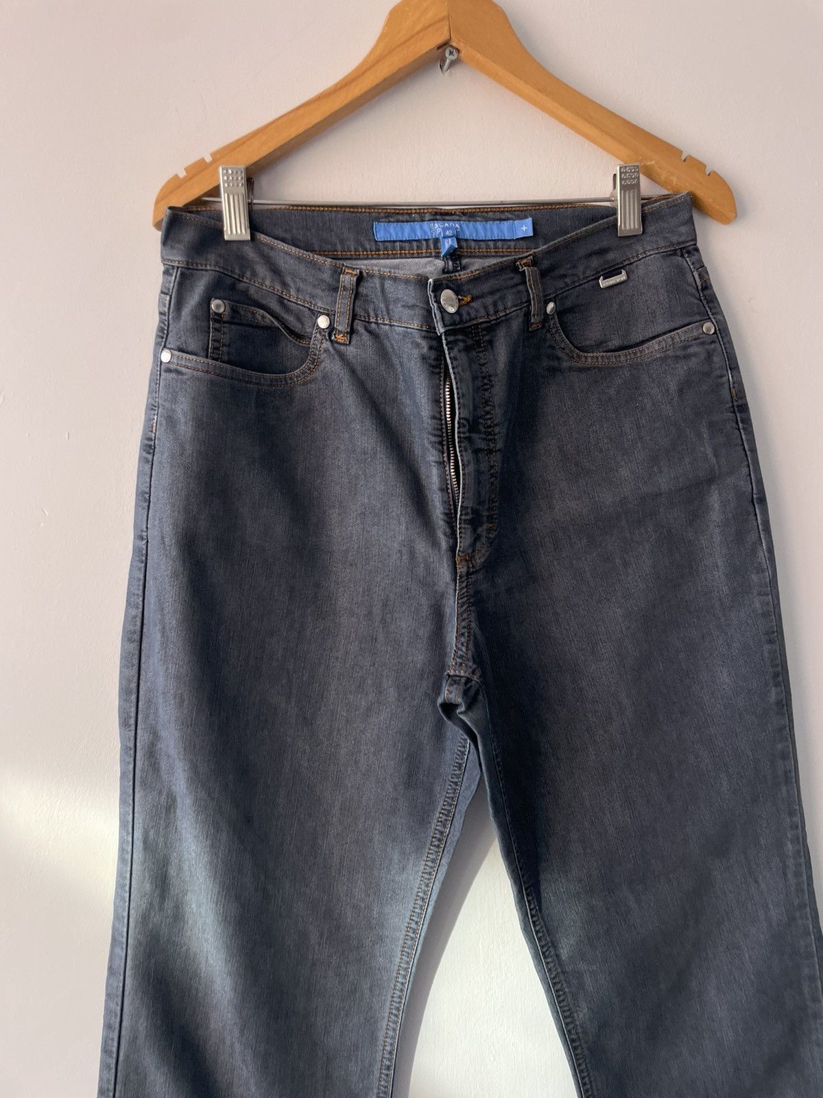 Escada Escada jean Size 27" / US 4 / IT 40 - 9 Thumbnail