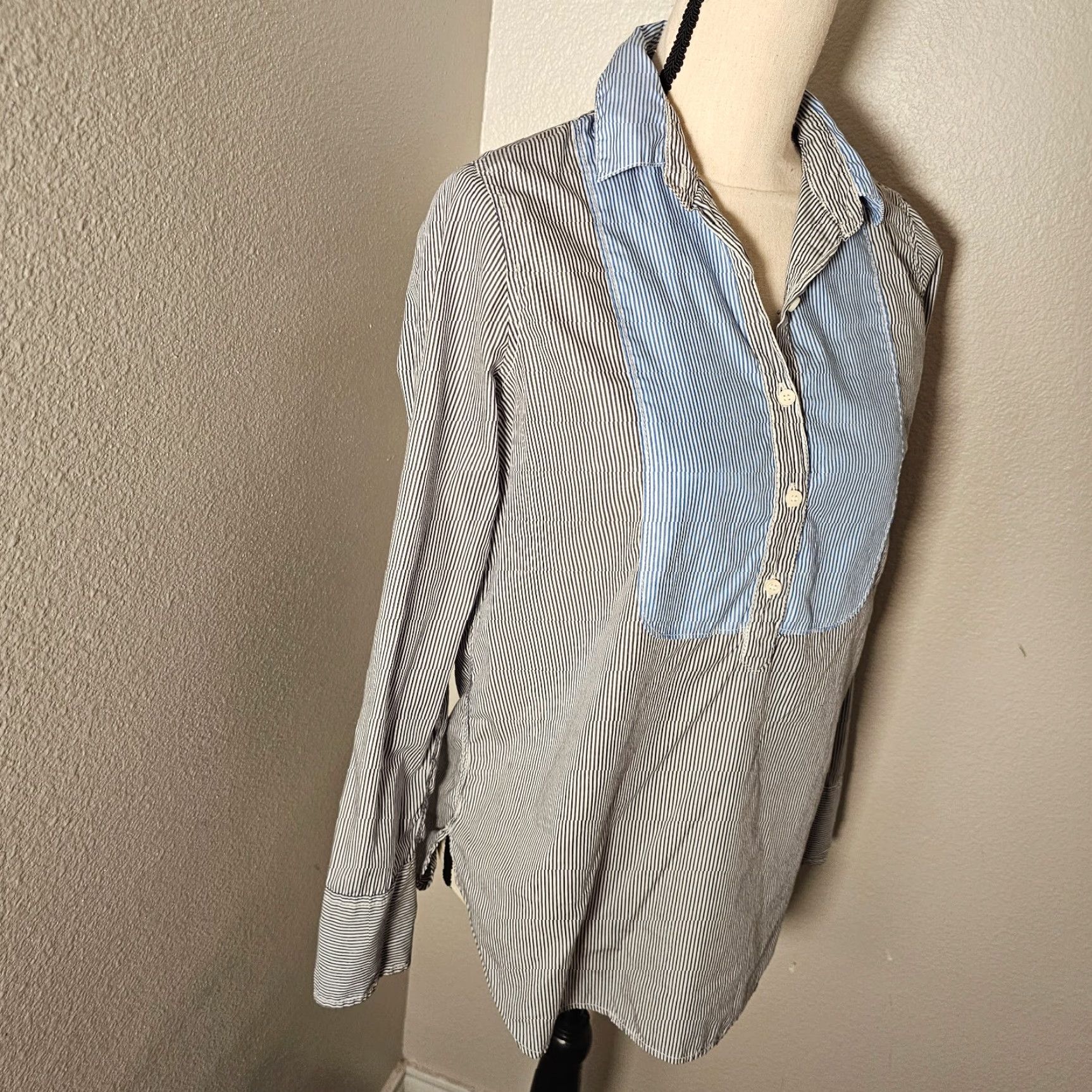 J.Crew J Crew Shirt Women's 2 Black Stripe Long Sleeve 1/2 Button Up Blouse Two Tone Size XS / US 0-2 / IT 36-38 - 2 Thumbnail