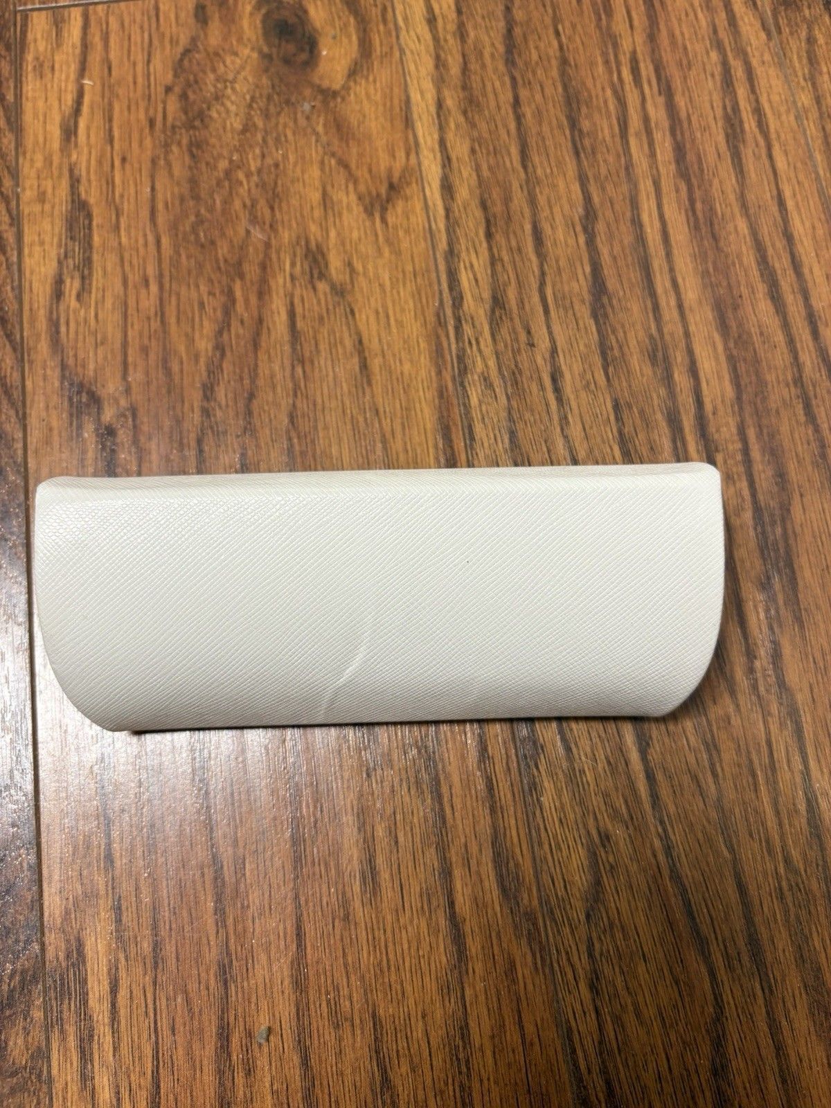 Michael Kors Michael Kors Authentic Hard Eyeglasses/Sunglasses Case Size ONE SIZE - 3 Thumbnail