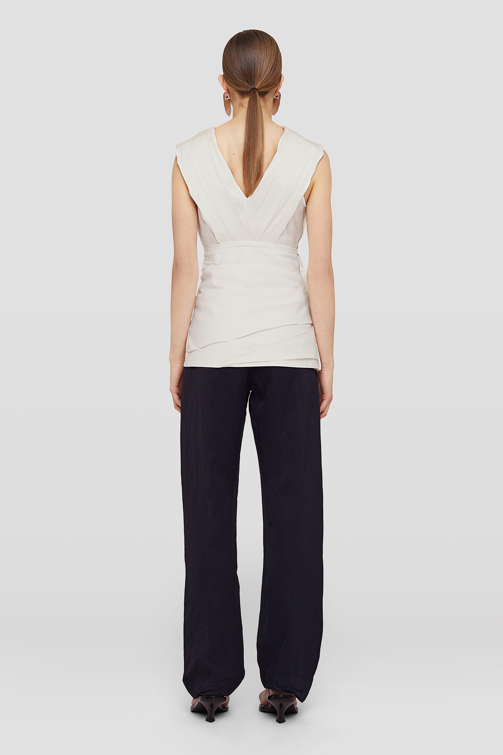 Jil Sander o1y1025 Silk Tank Top in Ivory Size M / US 6-8 / IT 42-44 - 4 Thumbnail