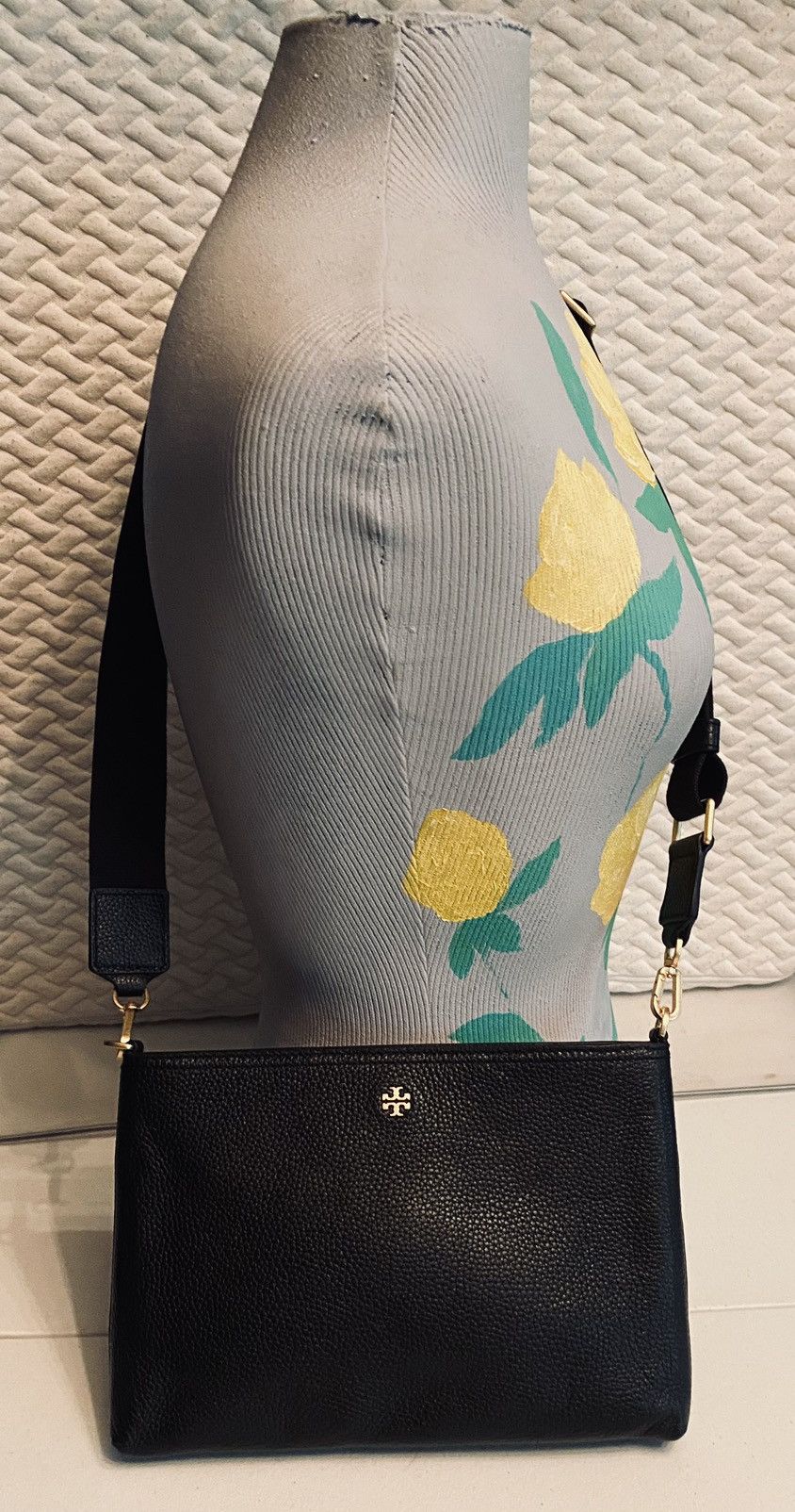 Tory Burch Womens Black Blake Swingpack Crossbody Bag Vgc