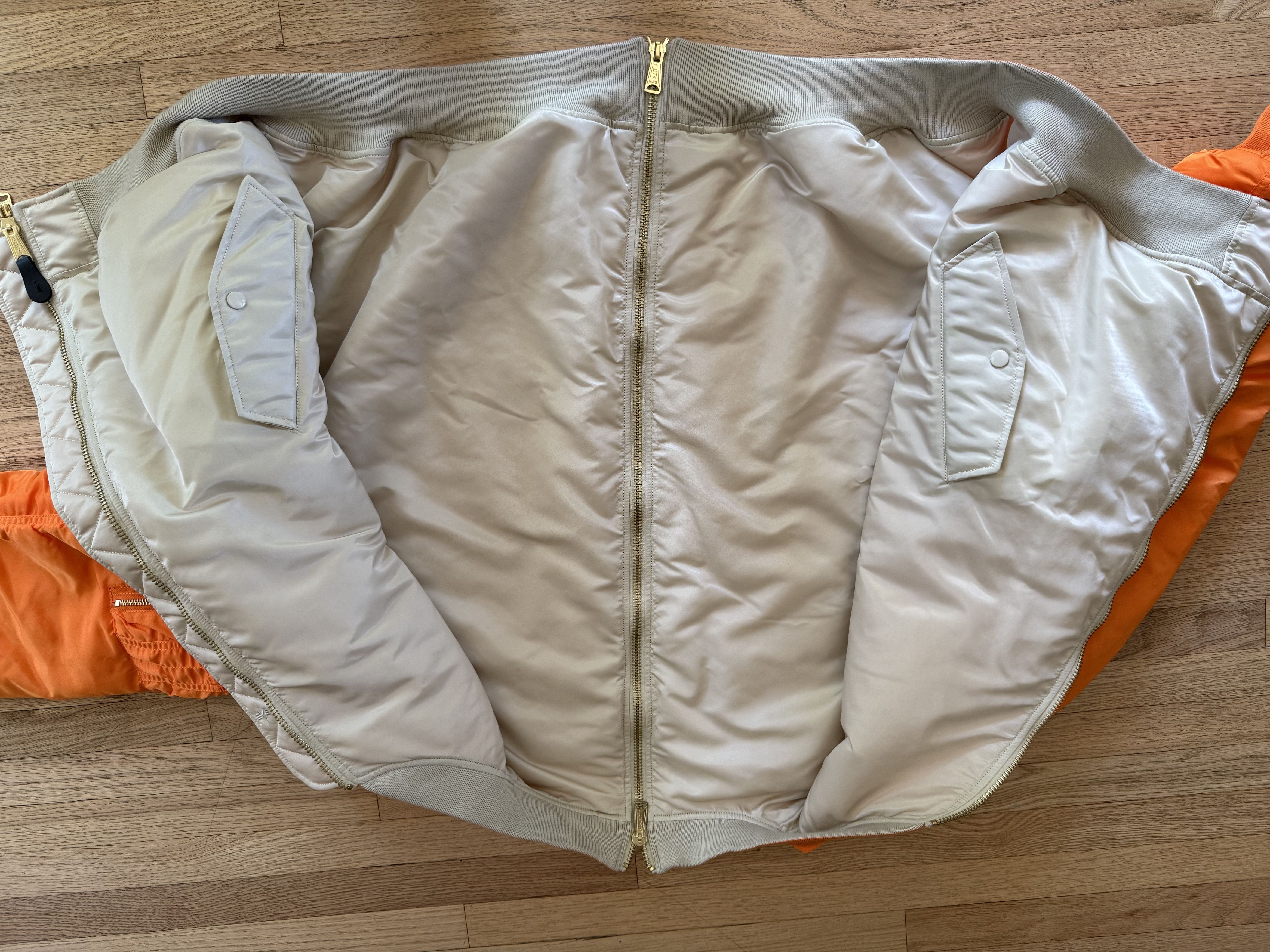 Vetements Vetements Reversible Alpha Industries Bomber Size US M / EU 48-50 / 2 - 7 Thumbnail