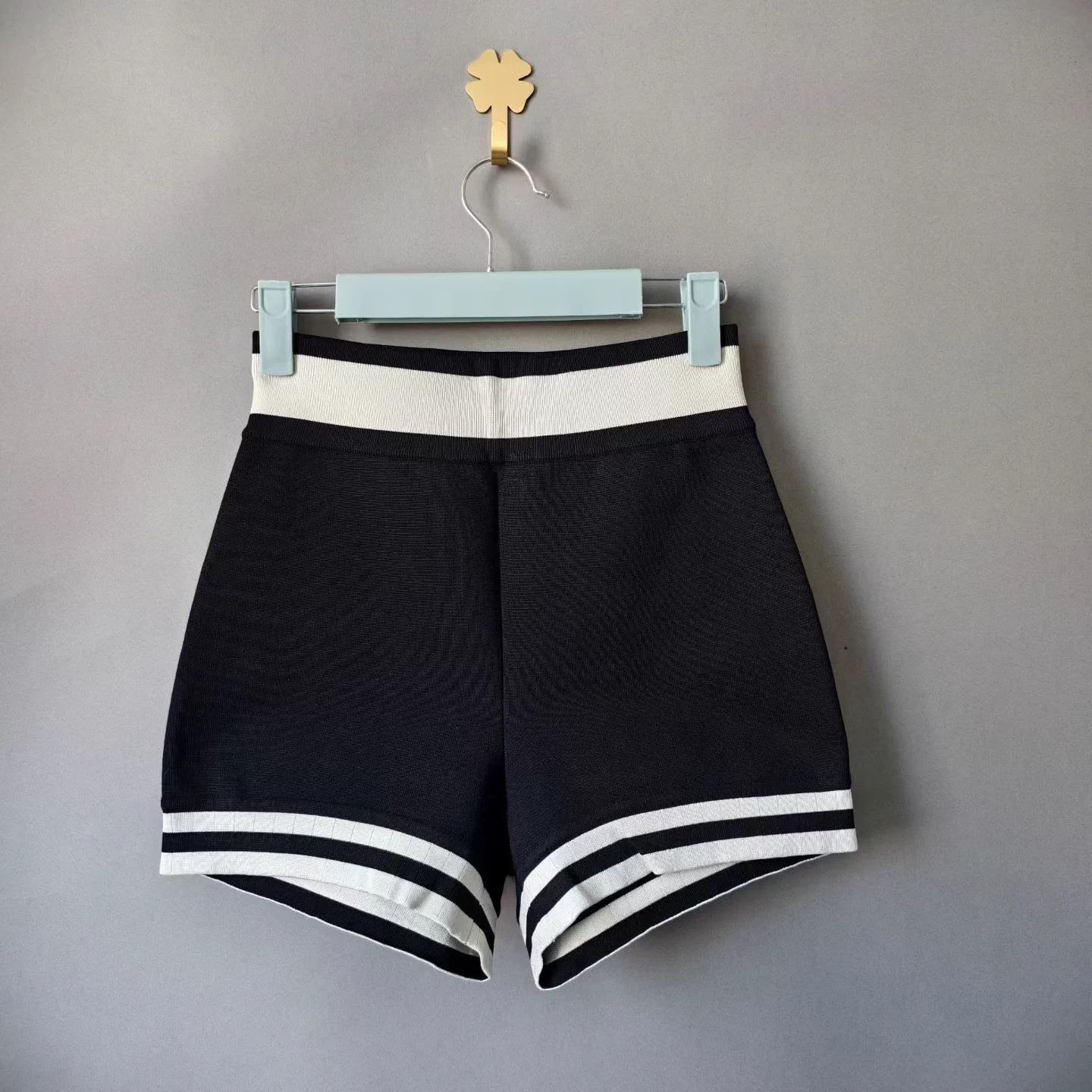 Hermes Hermes black and white knit short size 34 Size 25" / US 0 / IT 36 - 2 Thumbnail