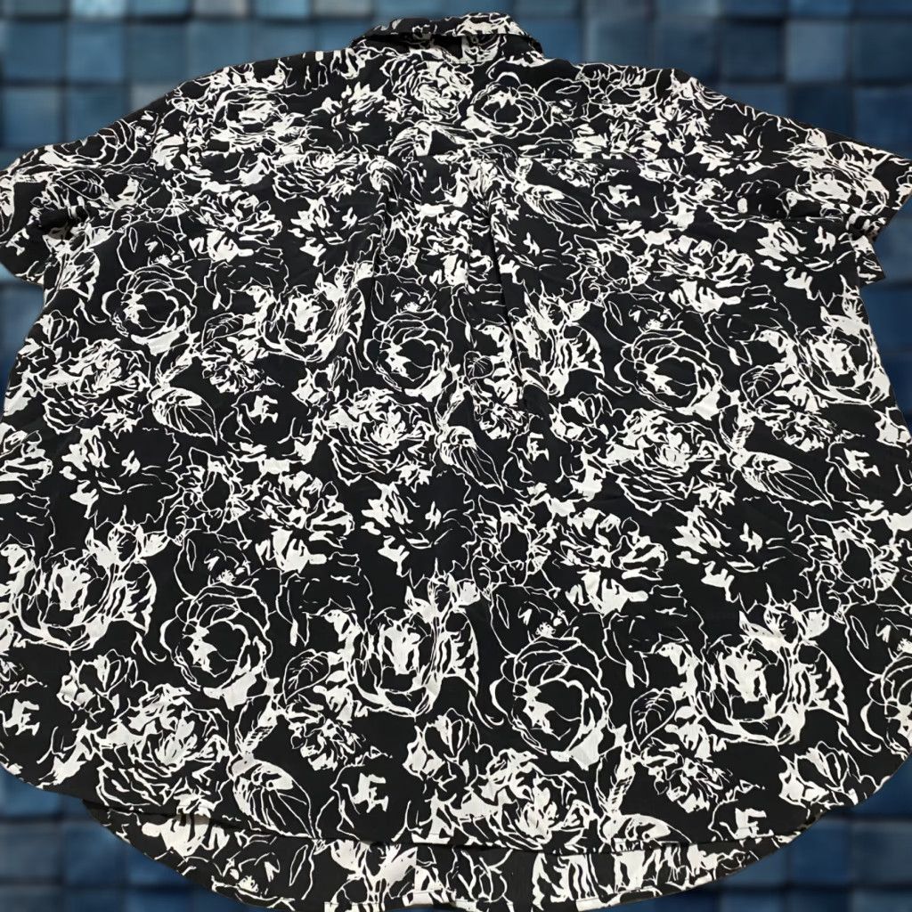 Vintage Maggie Barnes Womens Blouse Shirt Plus 32W Black Floral Short Sleeve Button Size XXS / US 00 / IT 34 - 1 Thumbnail