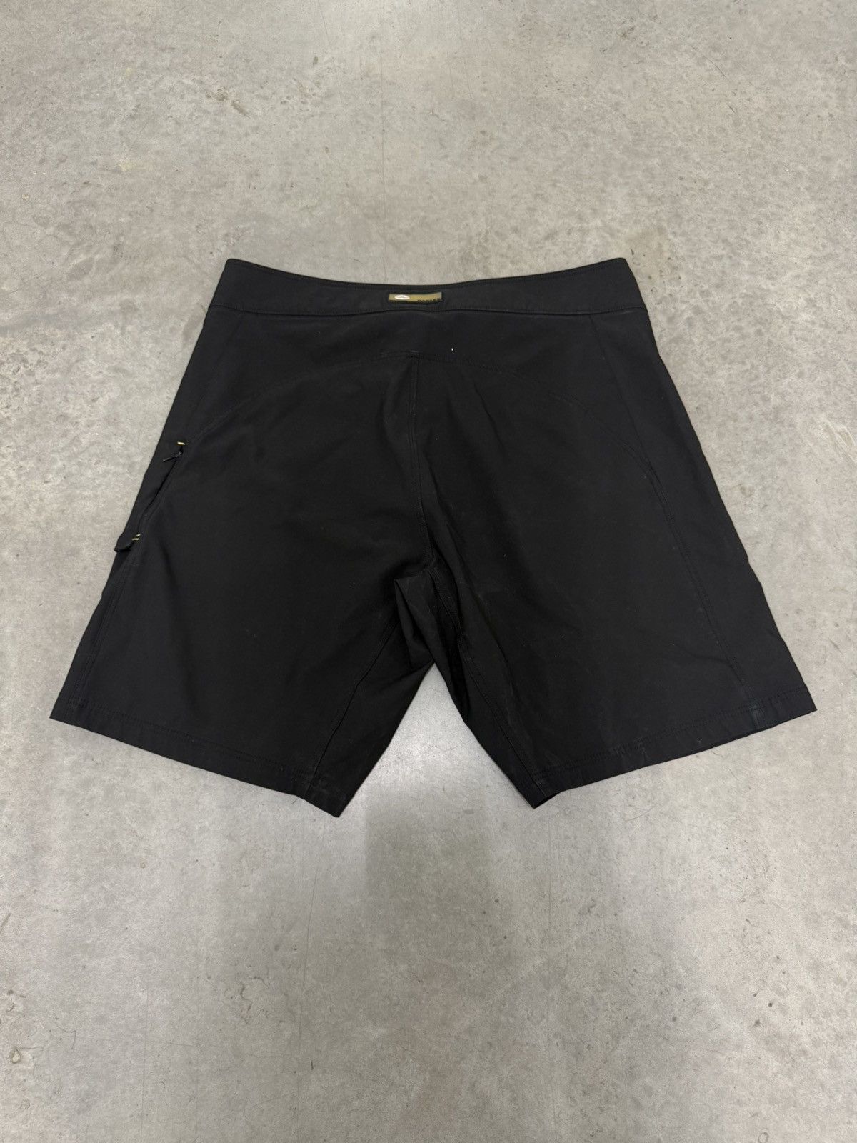 Oakley Vintage Software Oakley Surf Boardshorts Y2K 2000s 38 Waist Size US 38 / EU 54 - 3 Thumbnail