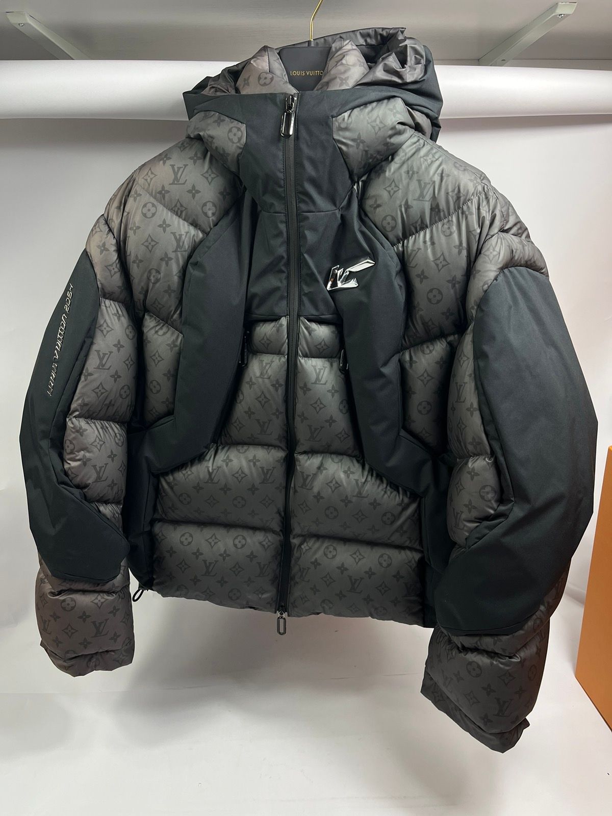 Louis Vuitton Virgil Abloh Black Quilted Leather Puffer A4