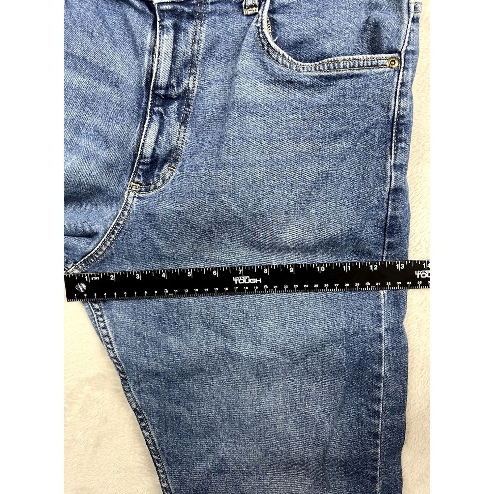 Lee VINTAGE Lee Jeans Women's High-Rise Reg Fit Straight Leg Med Wash Size 14 Medium Size 36" / US 14 / IT 50 - 7 Thumbnail