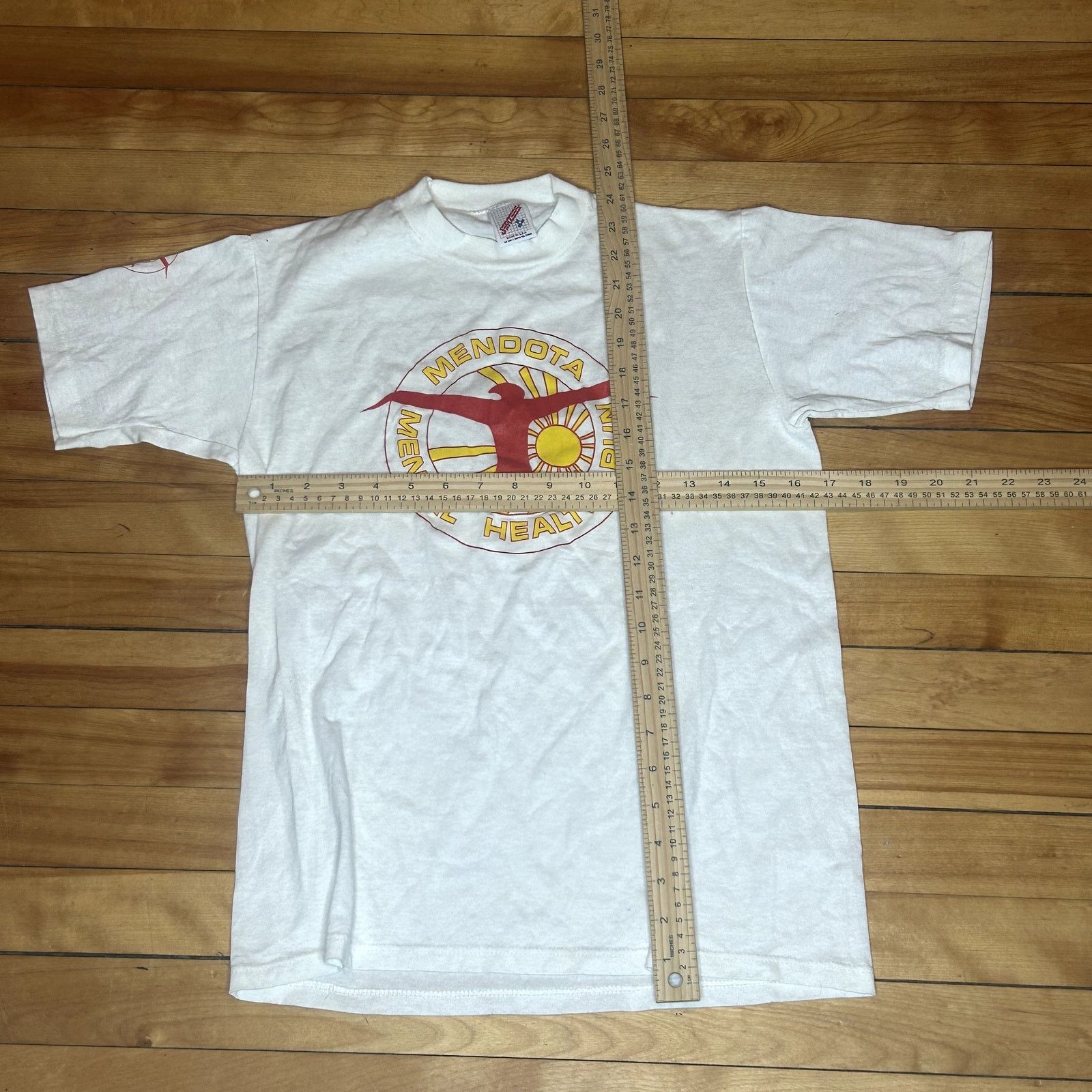 Vintage Vintage 90s Mendota Mental Health Run Medium T-Shirt Size US M / EU 48-50 / 2 - 5 Thumbnail