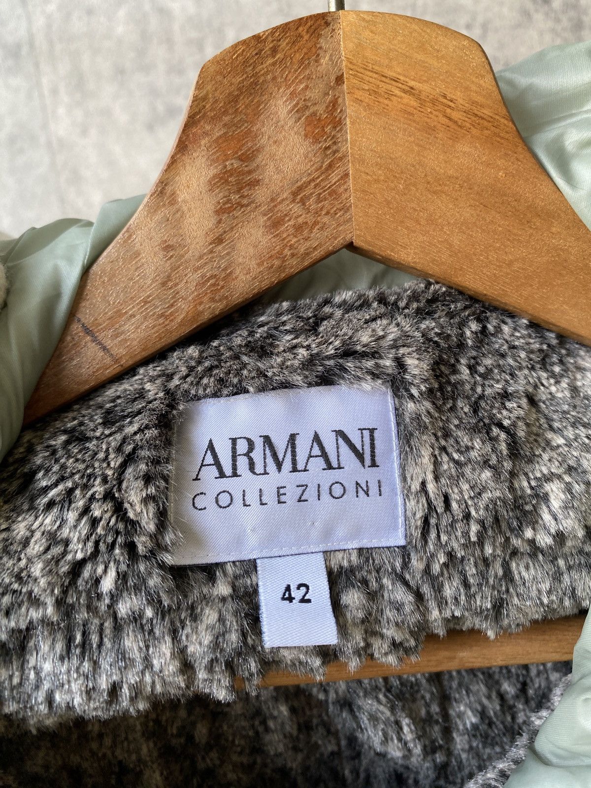 Armani Collezioni Armani Collezioni Puffer Lining Fur Jacket Size S / US 4 / IT 40 - 19 Thumbnail