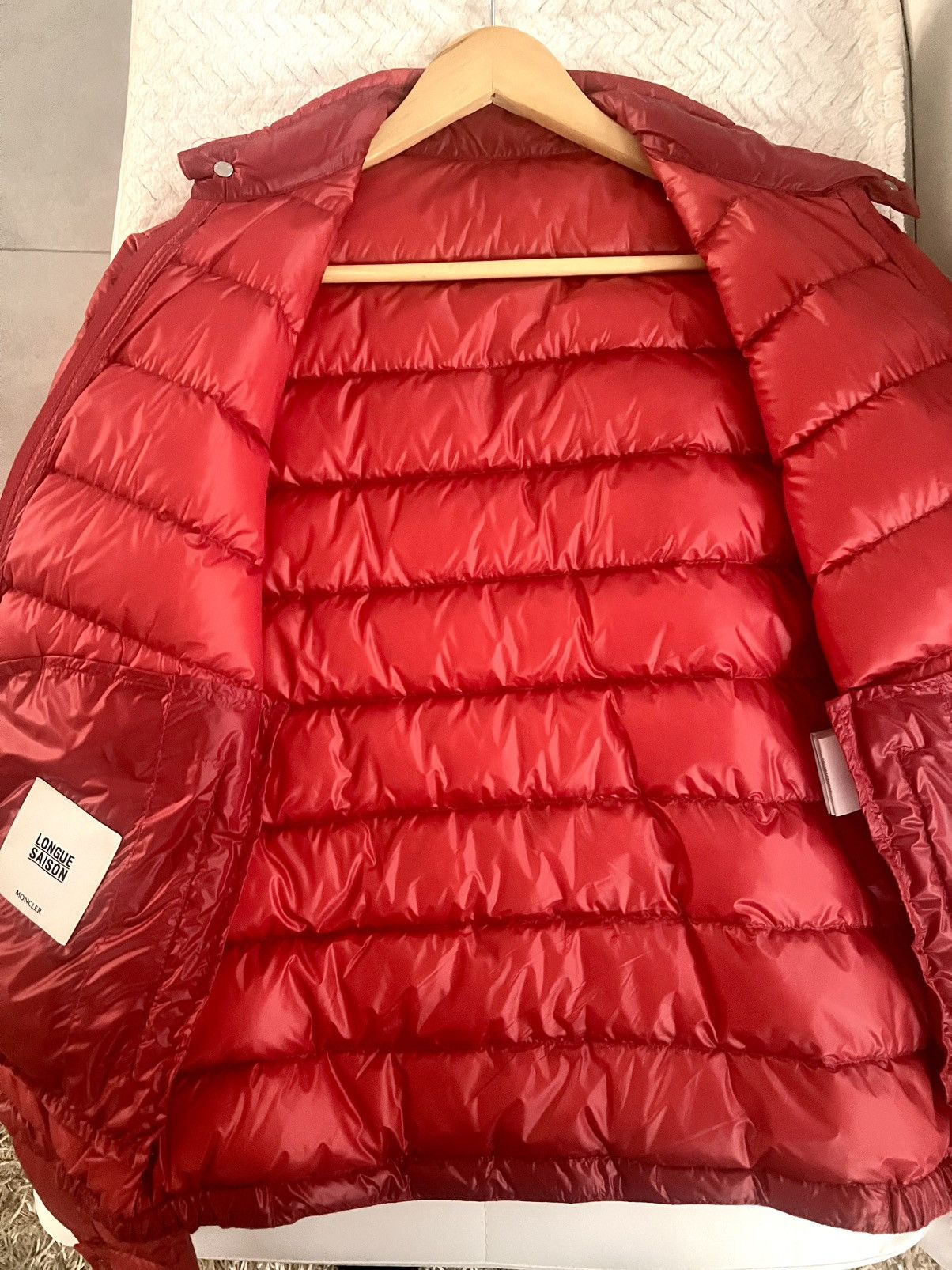 Moncler Brand new / Never worn Moncler Acorus in Parade Red Size US S / EU 44-46 / 1 - 4 Thumbnail