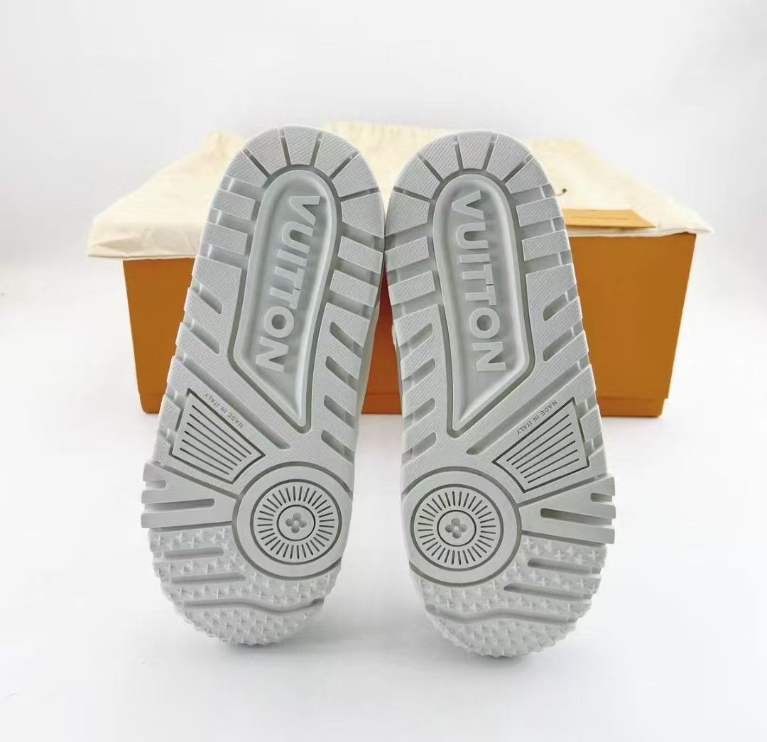 Louis Vuitton Louis Vuitton Trainer Snow White Winter Boots 0079-yw2 Size US 7 / EU 40 - 4 Thumbnail