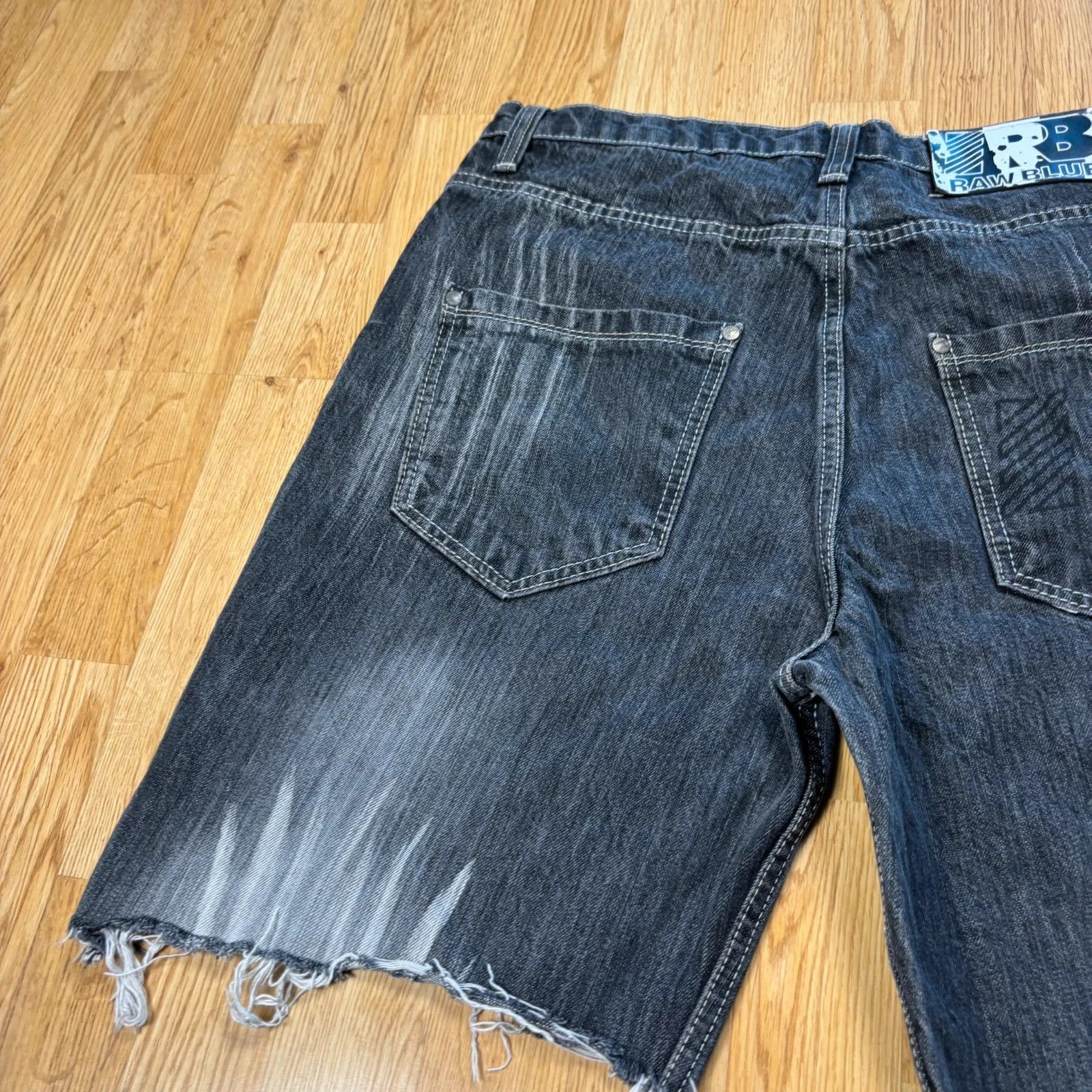 Japanese Brand Raw Blue Denim Shorts W34 Size US 34 / EU 50 - 6 Thumbnail