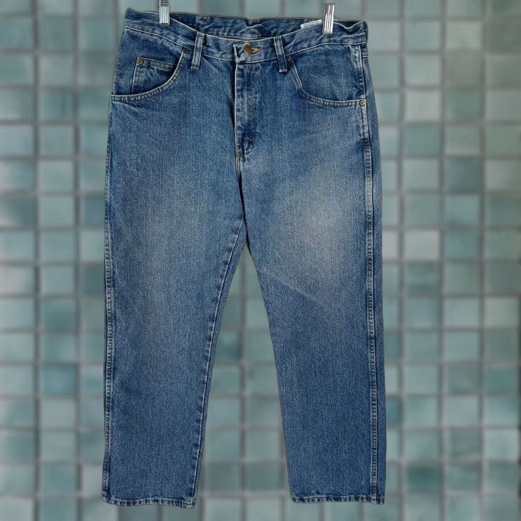 Wrangler Wrangler Mens Premium Quality Regular Fit Straight Blue Denim Jeans Size 34X29 Size US 34 / EU 50 - 1 Thumbnail